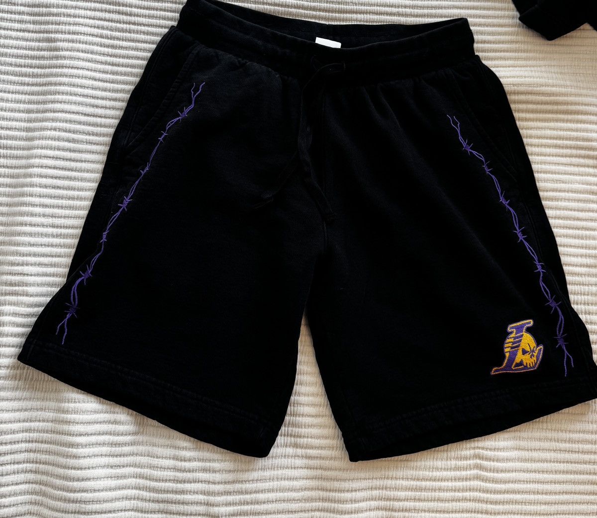 NBA × Warren Lotas Warren Lotas Shorts Size US 32 / EU 48 - 1 Thumbnail