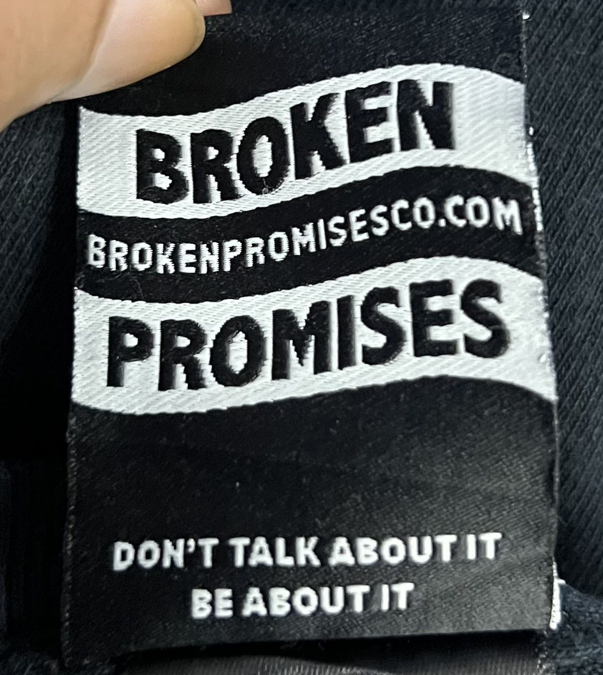 Broken Promises Co. × Vintage VINTAGE BROKEN PROMISES SHIRT Size US L / EU 52-54 / 3 - 9 Thumbnail