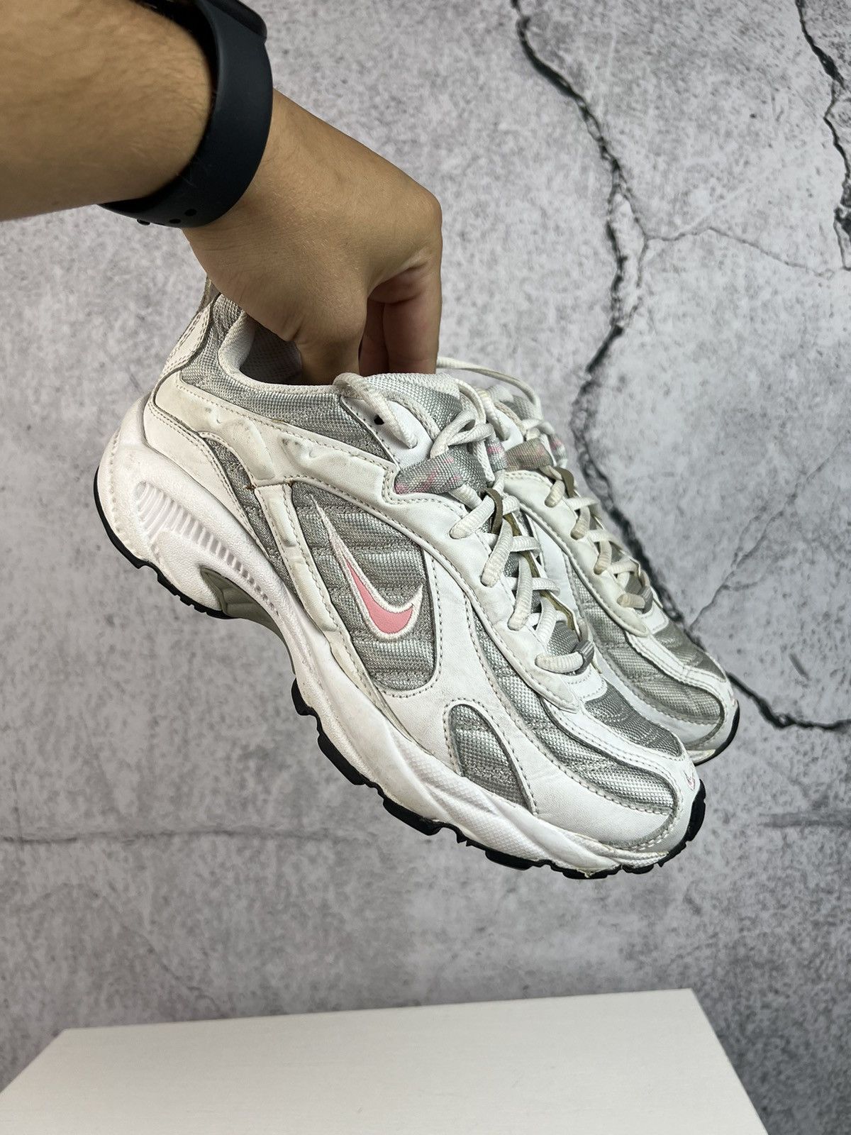 00S Nike Xccelerator Tr Running Shoes - White, Women's (Size 7)