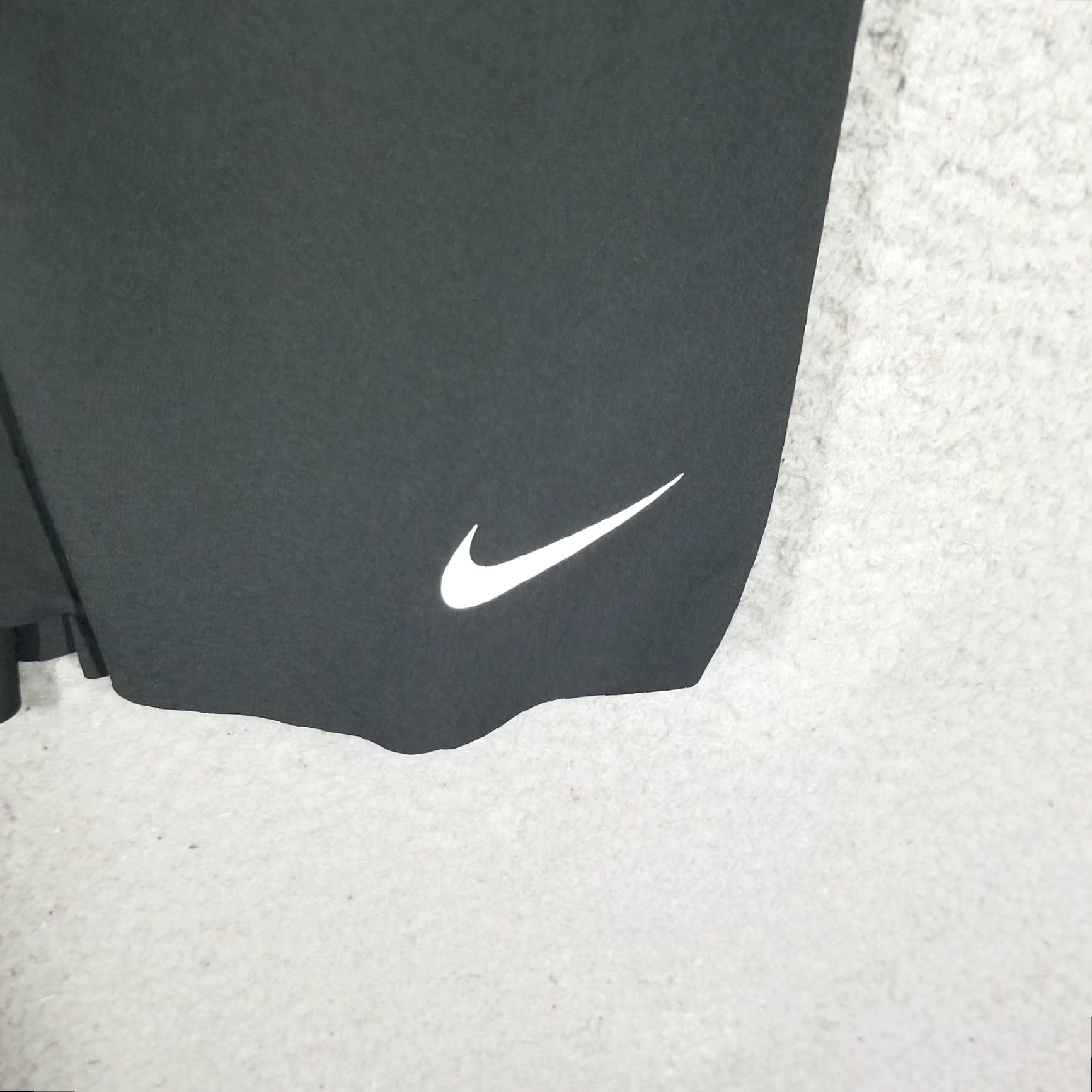 Nike Nike Skort Women's 4X Black Athletic Golf Tennis Skirt Pleated Short Slowly? Size 40" / US 18 - 3 Thumbnail