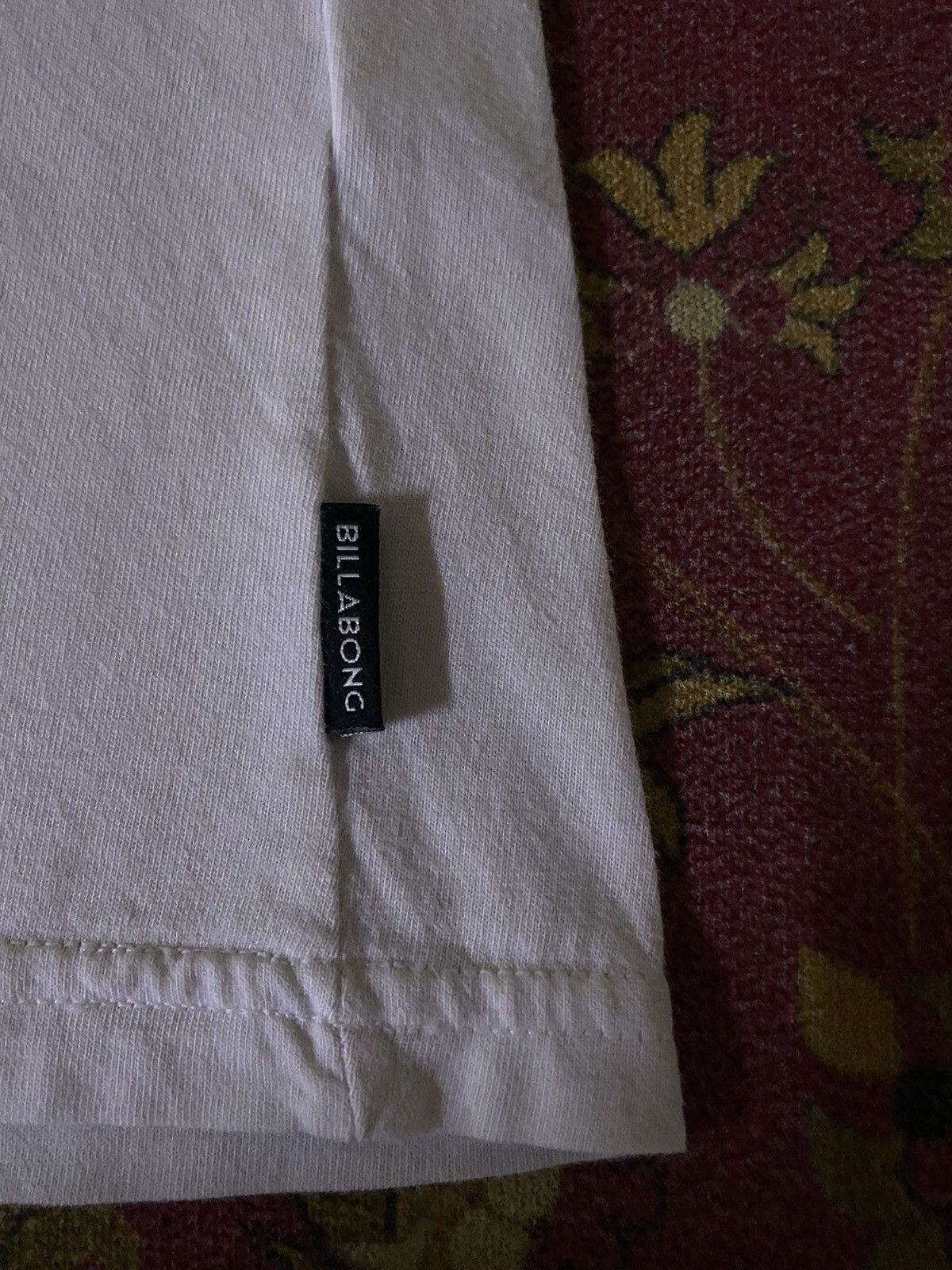 Billabong × Japanese Brand Billabong Single Pocket Over Print Scorpions Back Side Tee Size US L / EU 52-54 / 3 - 5 Thumbnail