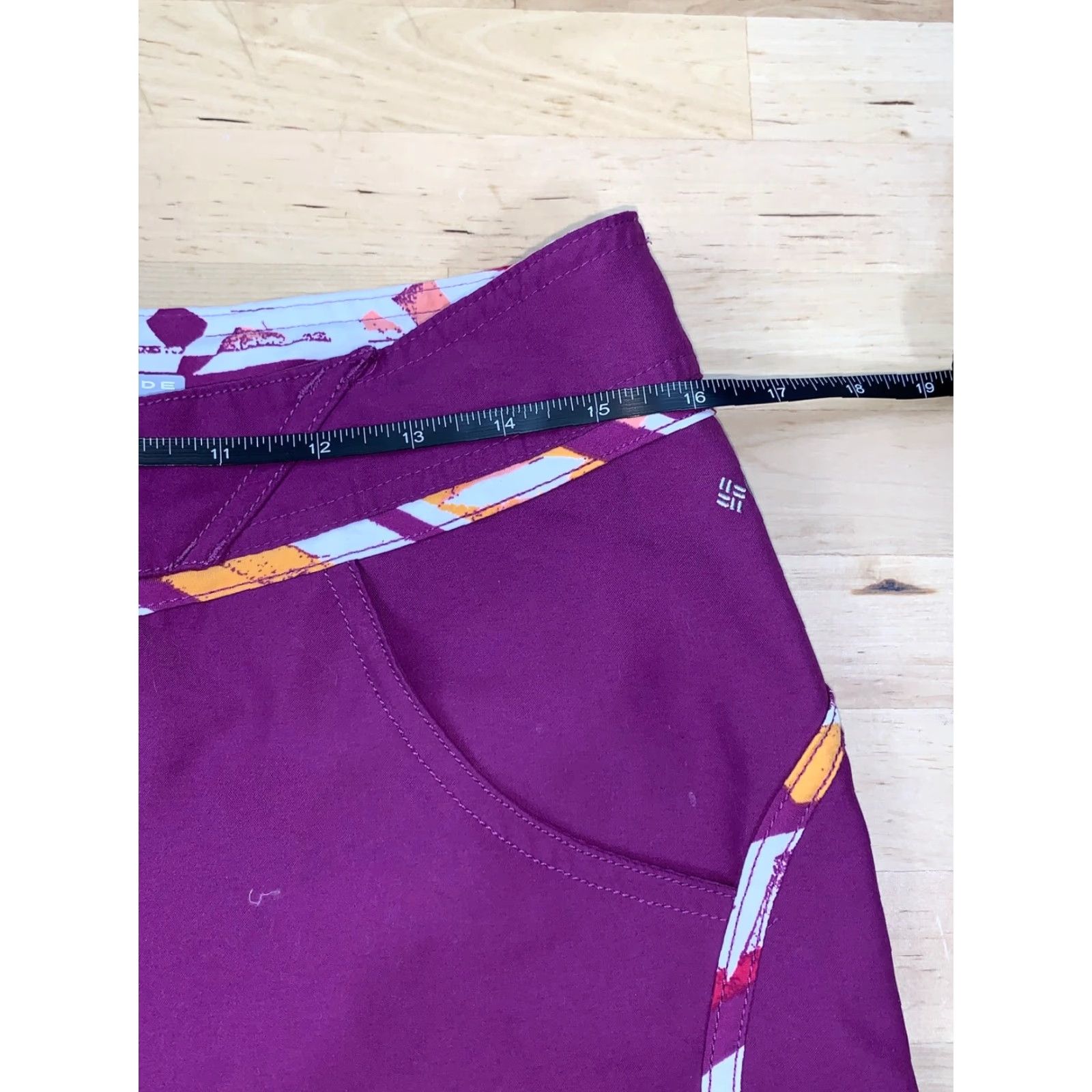 Vintage Columbia Womens Shorts PFG Omni Shade Sun Protection Purple Outdoors Chino Activewear Casual 6 Womens Size 28" / US 6 / IT 42 - 4 Thumbnail