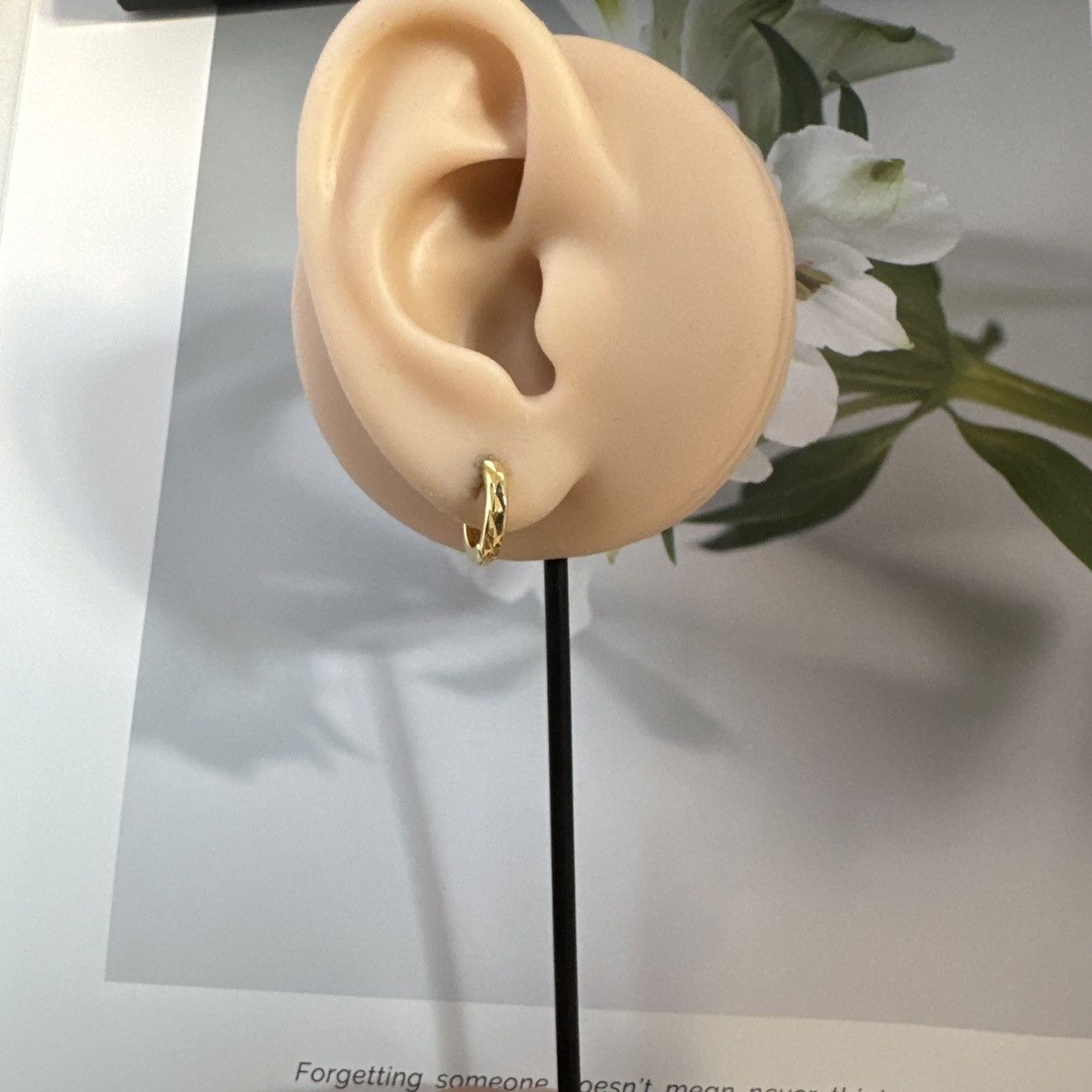 Other 10mm Small Gold Hoop Earrings for Men Women Unisex Earrings Size ONE SIZE - 7 Thumbnail