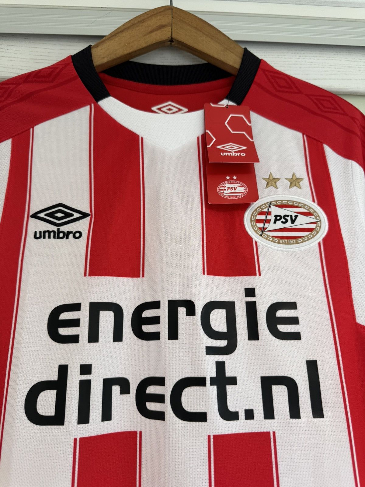 Umbro BNWT PSV Eindhoven 2017-2018 Home Soccer Jersey Football Kit Size US M / EU 48-50 / 2 - 5 Thumbnail