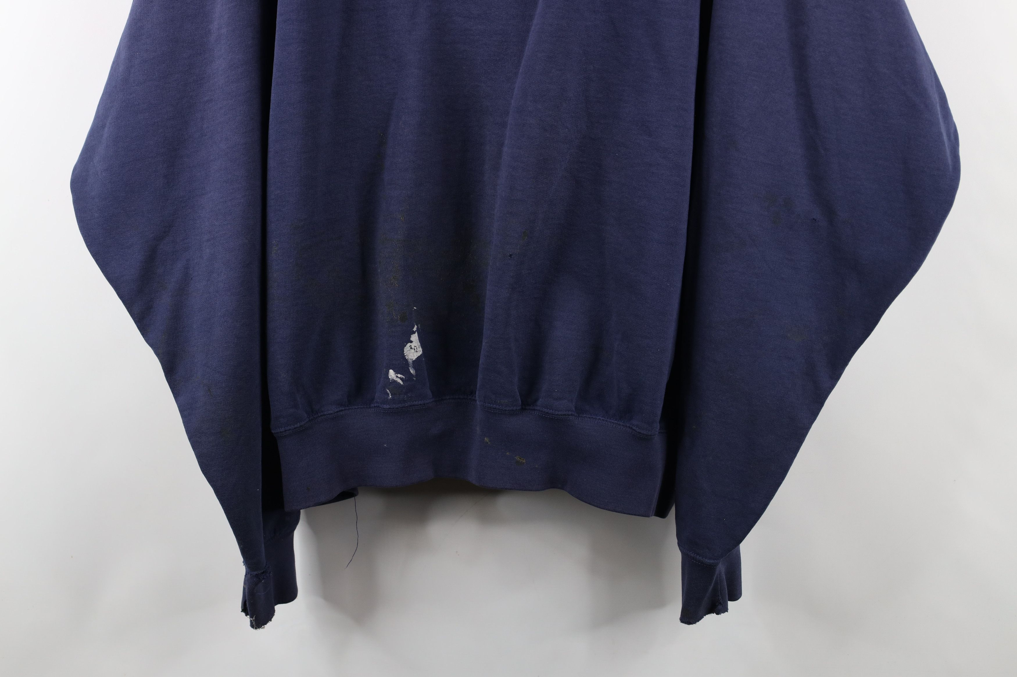 Carhartt × Vintage Vintage 90s Carhartt Spell Out Crewneck Sweatshirt Navy Blue Size US XXL / EU 58 / 5 - 3 Thumbnail