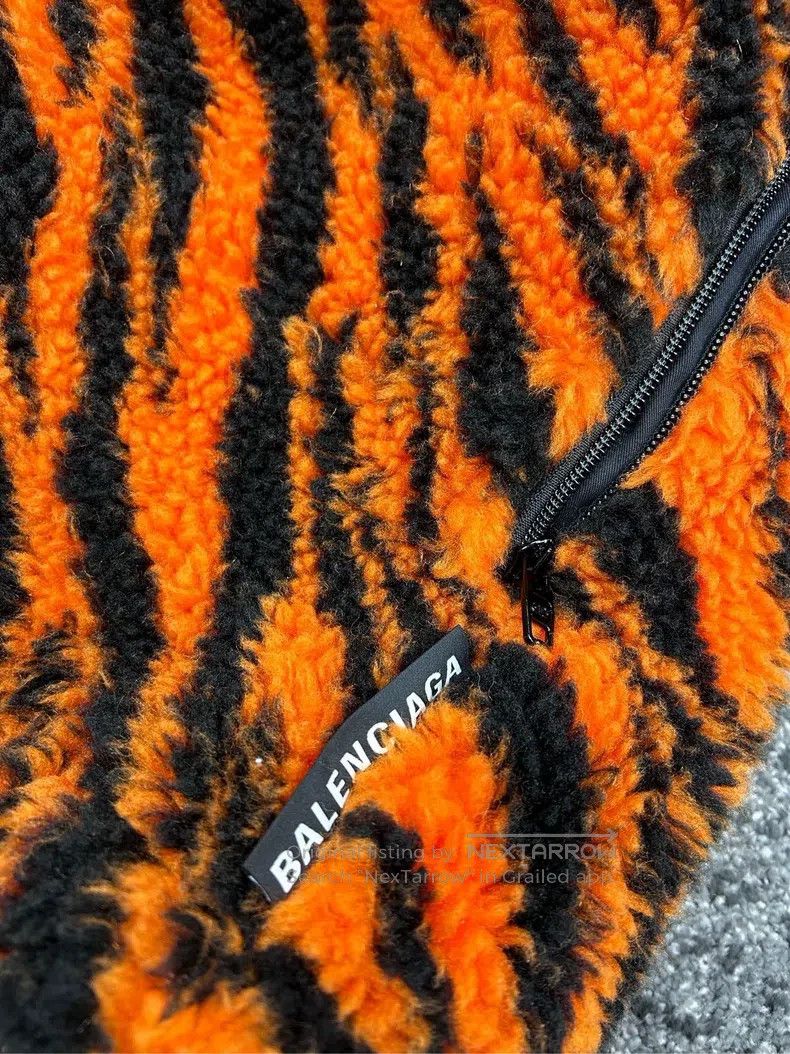 Balenciaga Balenciaga Tiger Year Tiger Pattern Fur Coat Size XXS / US 00 / IT 34 - 3 Thumbnail