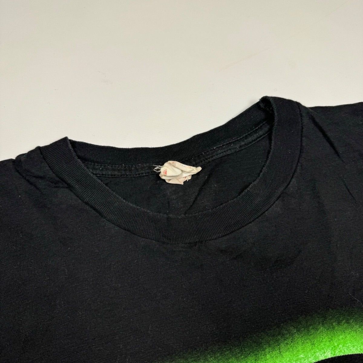 Vintage X FILES IS OUT THERE VINTAGE T-SHIRT SINGLE STITCH RARE TEE Size US XL / EU 56 / 4 - 19 Thumbnail