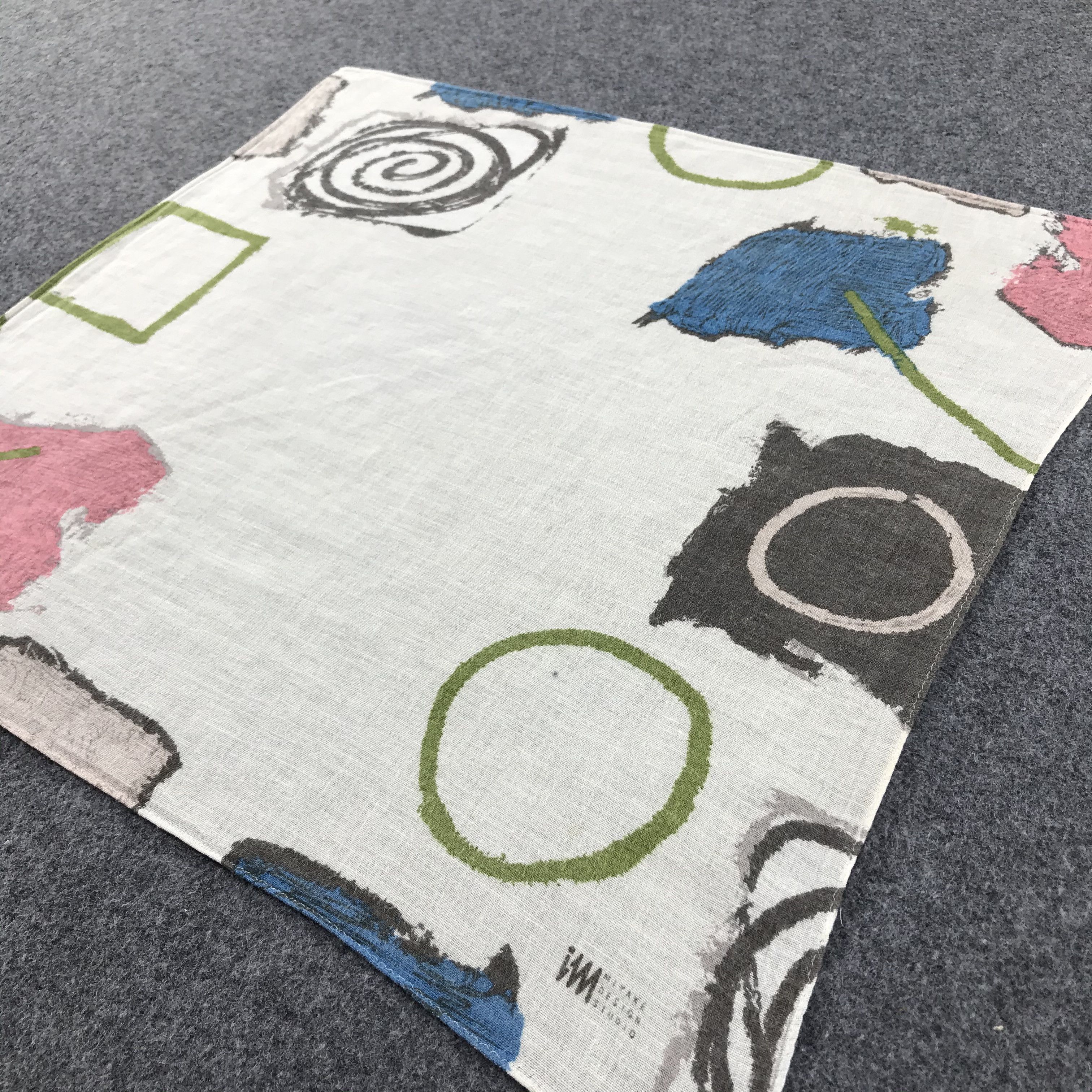 Issey Miyake Issey Miyake Abstract Handkerchief Neckerchief Bandana H296 Size ONE SIZE - 5 Thumbnail
