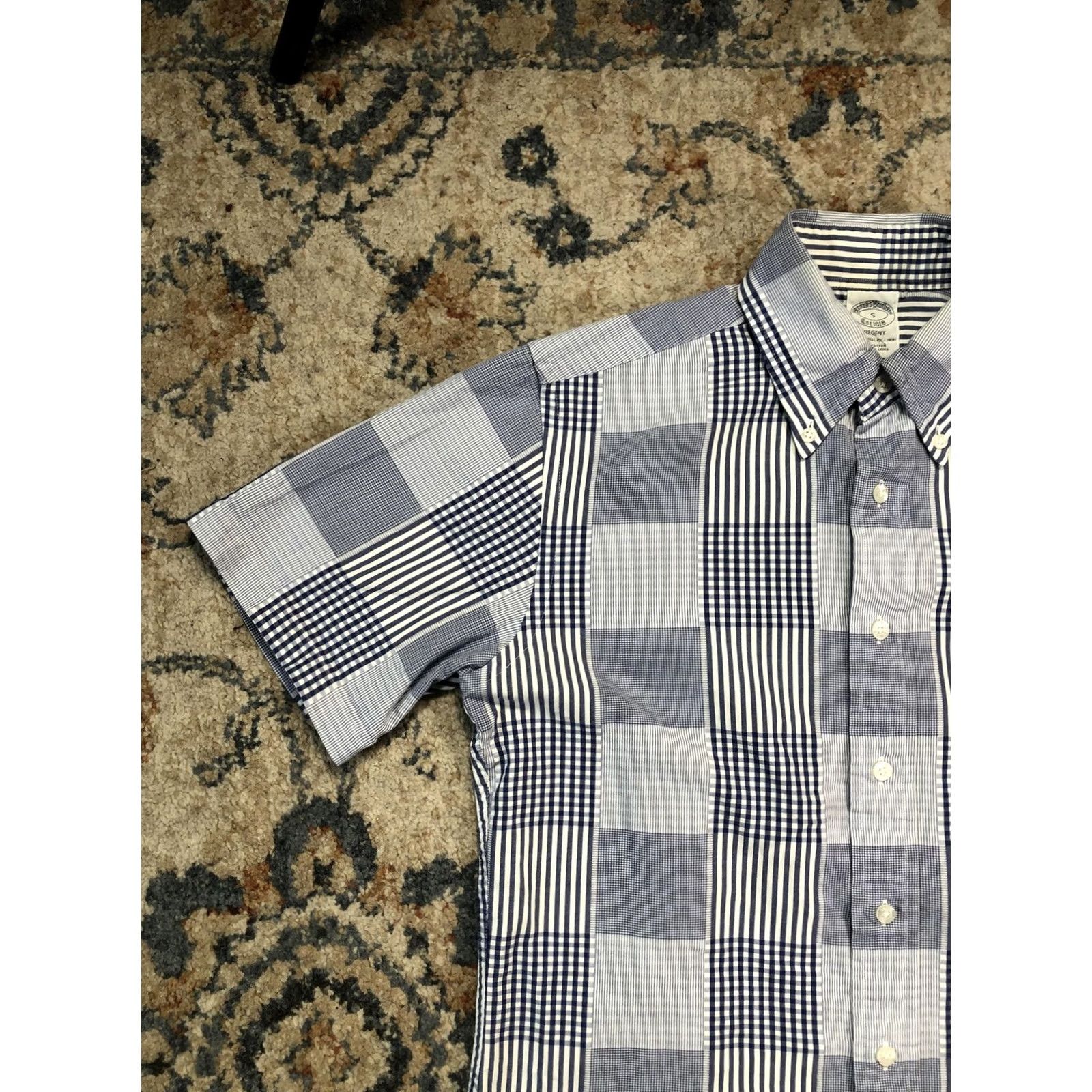 Brooks Brothers Brooks Brothers Shirt Mens Small Blue Plaid Short Sleeve Button Down Casual Size US S / EU 44-46 / 1 - 3 Thumbnail