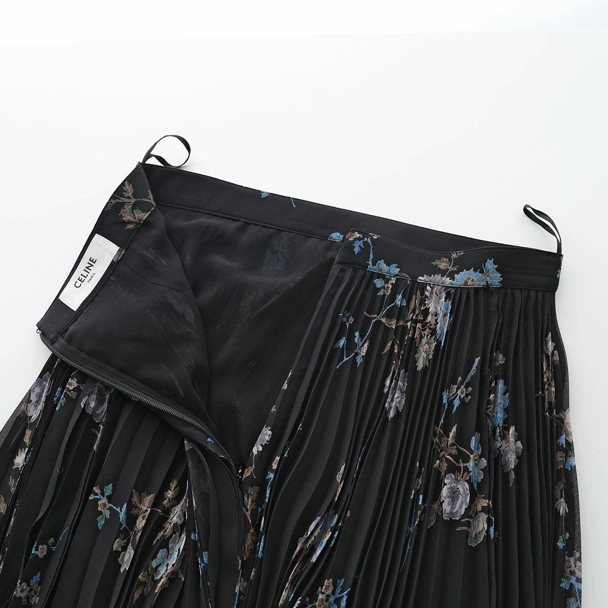 Celine o1w1db10125 2J369800T Silk Georgette Sunburst Pleats Skirt Size 26" / US 2 / IT 38 - 7 Thumbnail