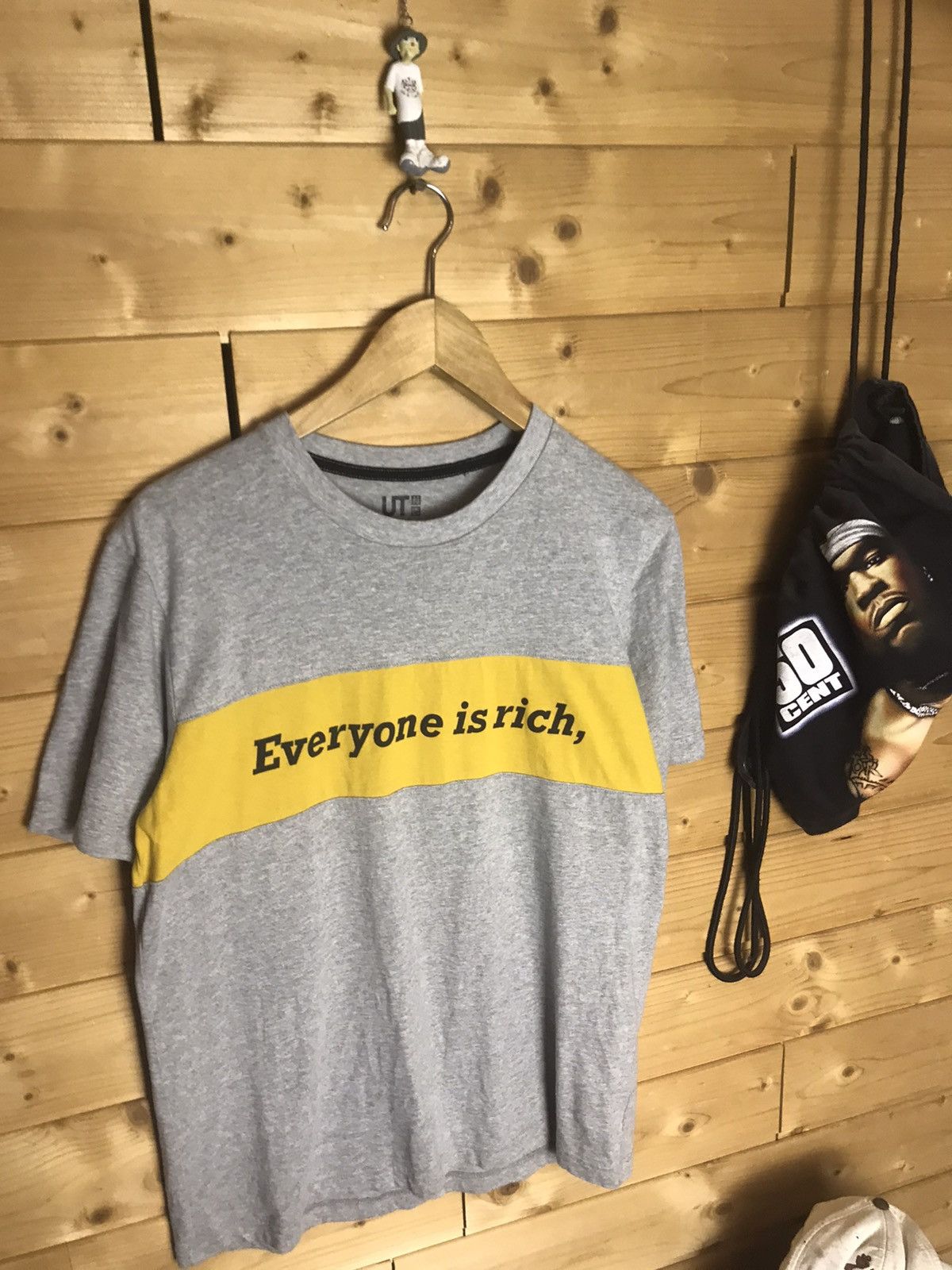 Andy Warhol × Uniqlo Uniqlo X Andy Warhol everyone is rich t-shirt Size US M / EU 48-50 / 2 - 3 Thumbnail