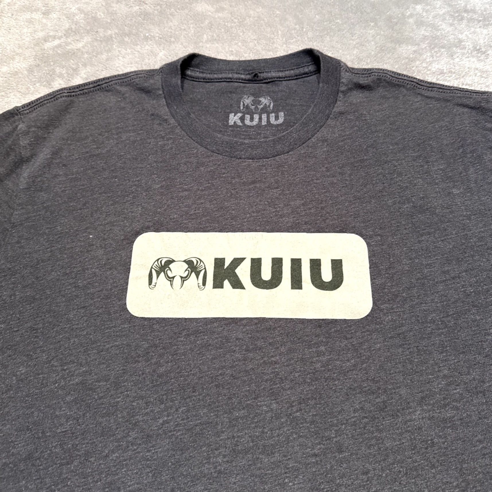 Logo 7 KUIU T-Shirt Mens Medium Gray Camo Ram Box Logo Outdoor Hunting Shirt Mens Gray Camouflage Ram Box Logo KUIU Shirt Size US M / EU 48-50 / 2 - 2 Thumbnail