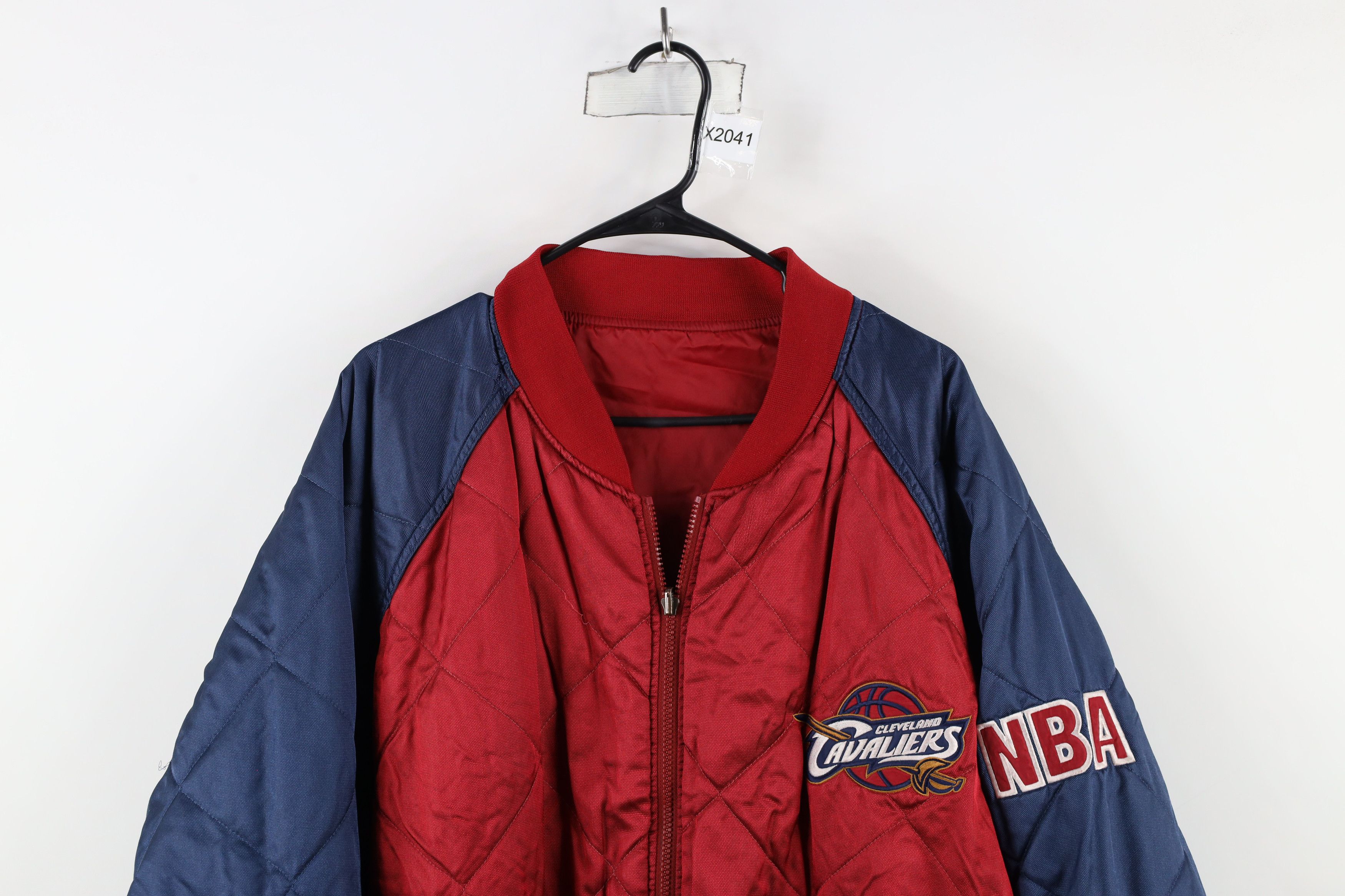 Vintage Vintage NBA Reversible Cleveland Cavaliers Bomber Jacket Size US XXL / EU 58 / 5 - 13 Thumbnail