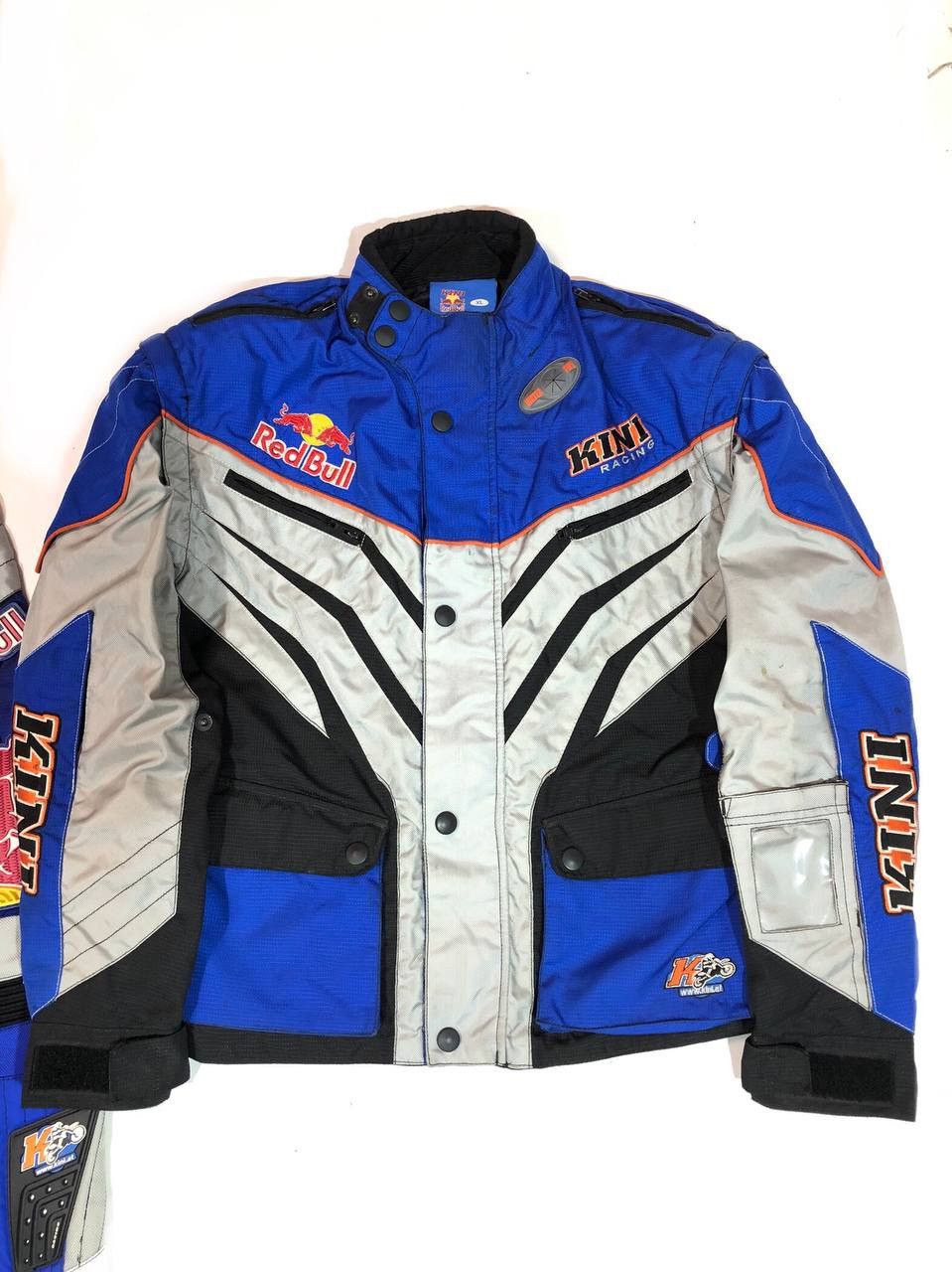 Sports Specialties Red Bull KINI Moto Jacket Pants Racing Vintage Premium Class Size US XL / EU 56 / 4 - 4 Thumbnail
