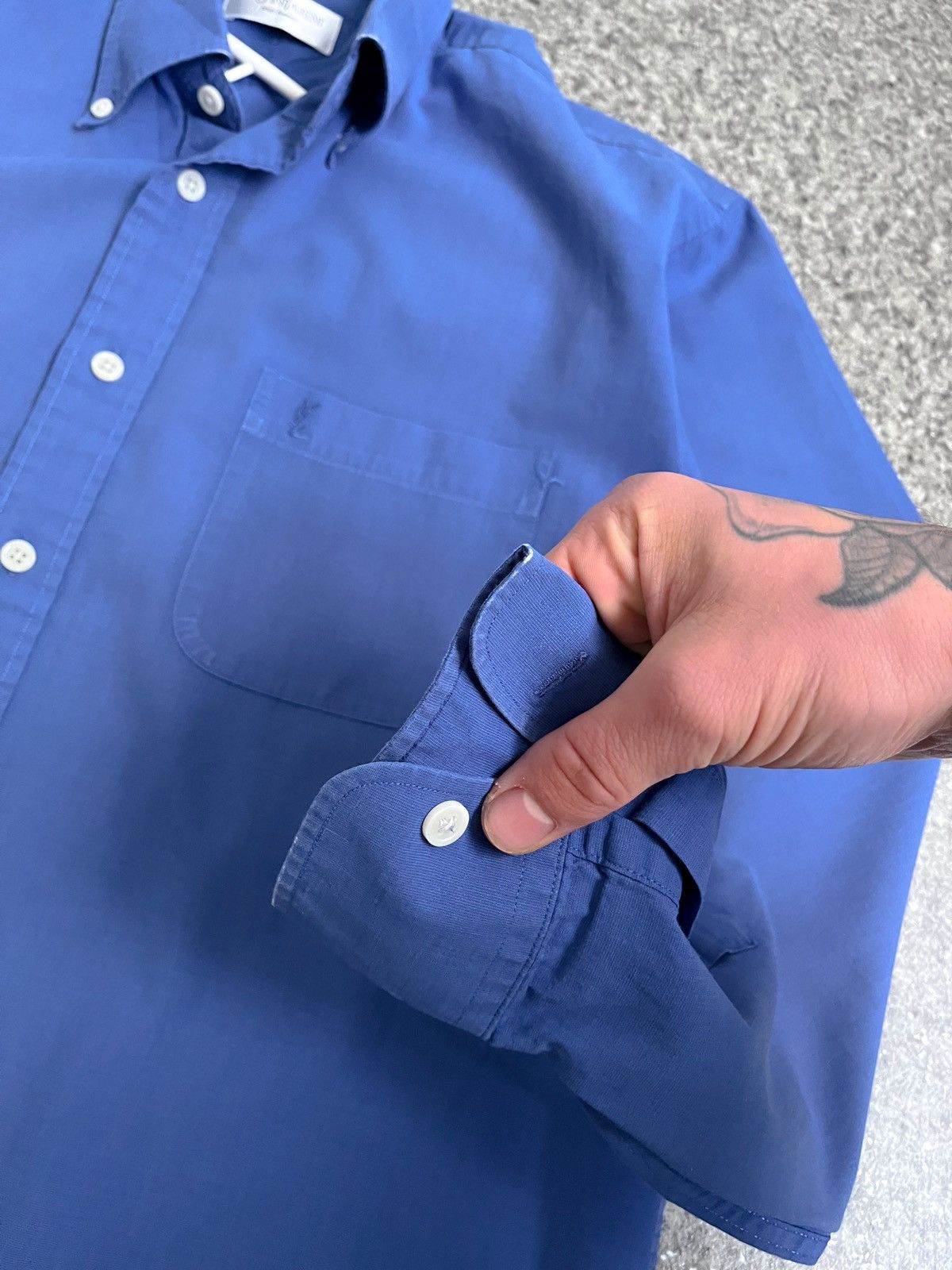 Saint Laurent Paris × Yves Saint Laurent VINTAGE YVES SAINT LAURENT CLASSIC SHIRT SZ 15/5 39 Size US M / EU 48-50 / 2 - 7 Thumbnail