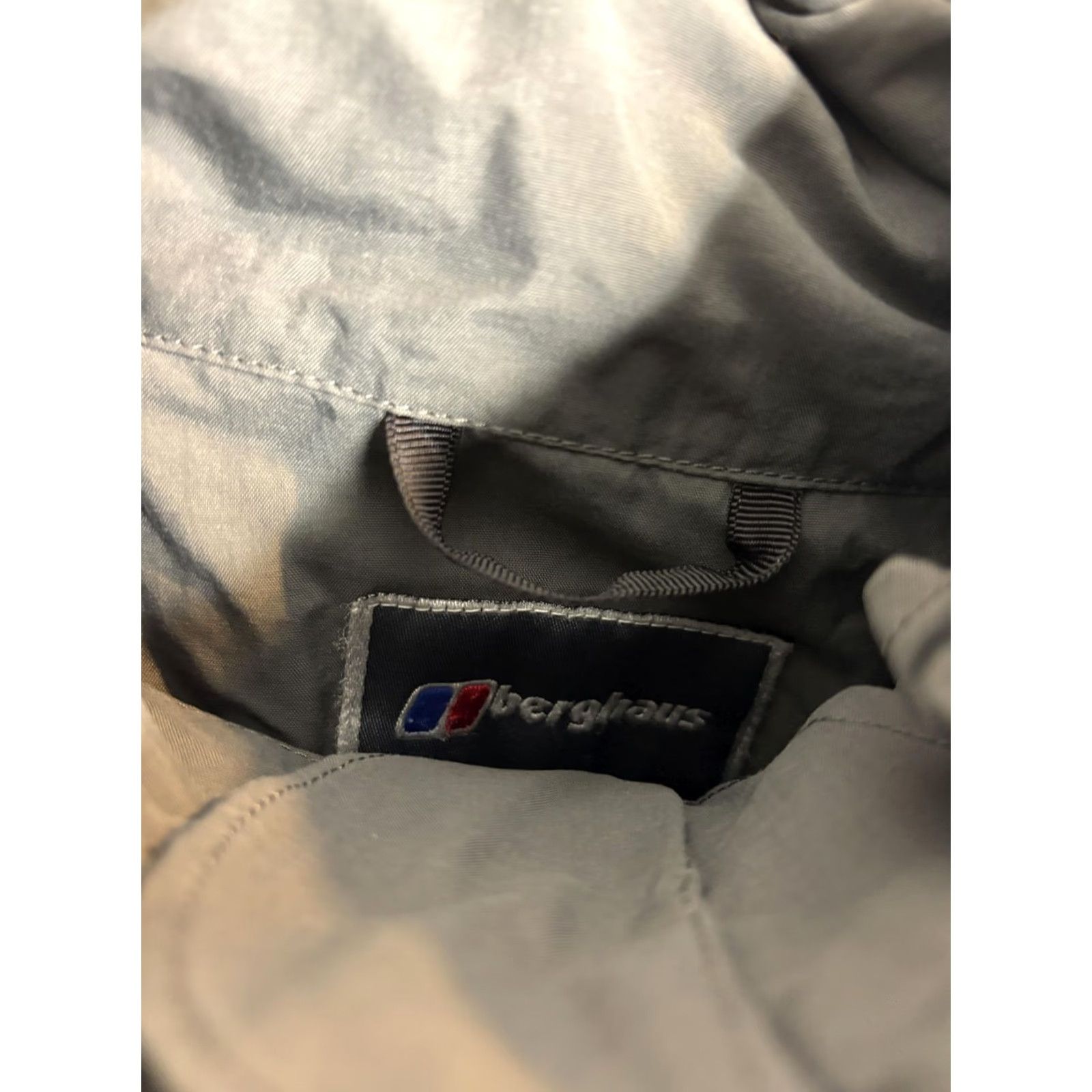 Berghaus Berghaus Jacket Mens Blue Hooded Ripstop Rain Shell Parka Hiking Outdoor Windbreaker M Blue Mens Size US M / EU 48-50 / 2 - 3 Thumbnail