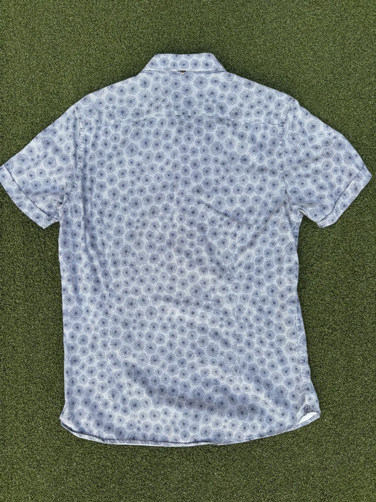 Ted Baker Ted Baker Short Sleeve Button Down Size US M / EU 48-50 / 2 - 2 Thumbnail
