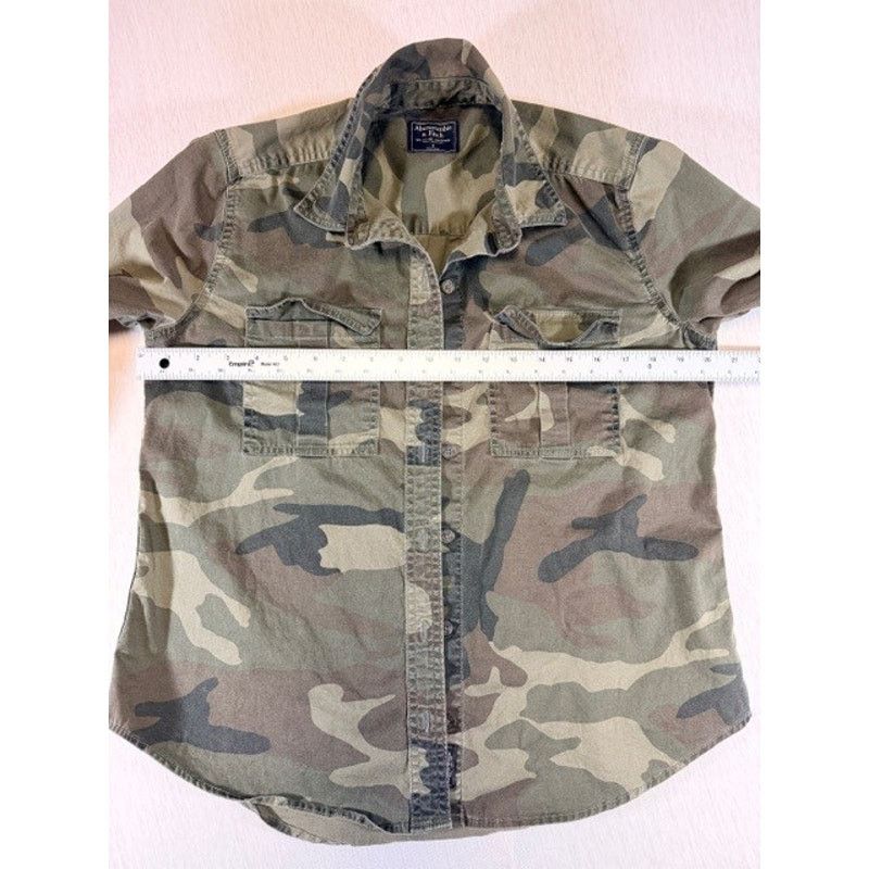 Abercrombie & Fitch Abercrombie & Fitch Camo Utility Shirt Jacket –Women’s Small Size S / US 4 / IT 40 - 6 Thumbnail