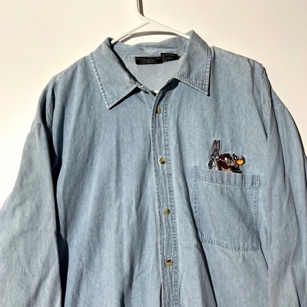 Vintage VINTAGE Looney Tunes Denim Shirt Bugs Bunny Embroidered Pocket Mens L Blue Long Sleeve Button-Down Shirt Size US L / EU 52-54 / 3 - 2 Thumbnail