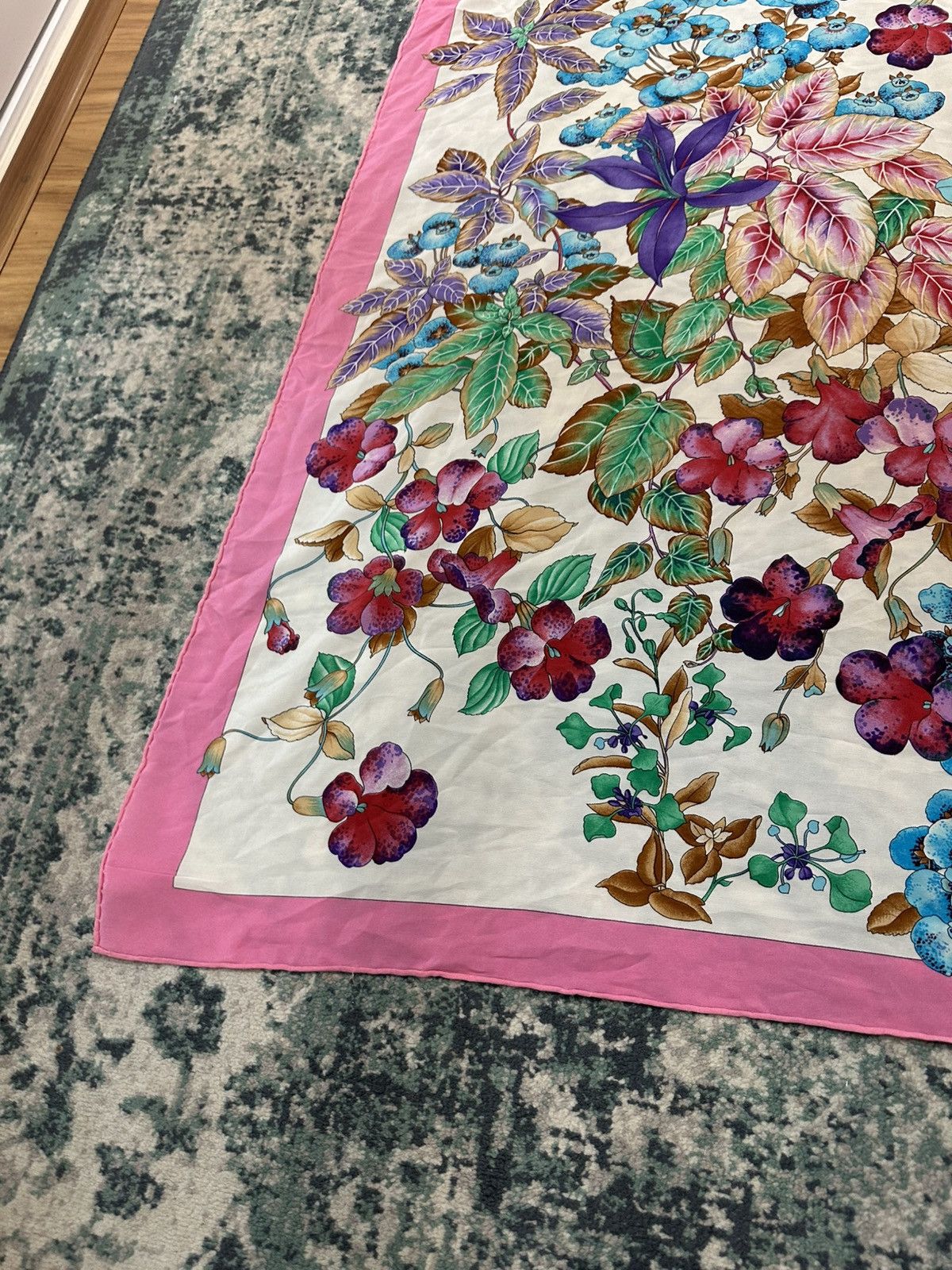 Dior 1980 - Christian Dior Floral Print Shawl Scarves (33x33) Size ONE SIZE - 10 Thumbnail