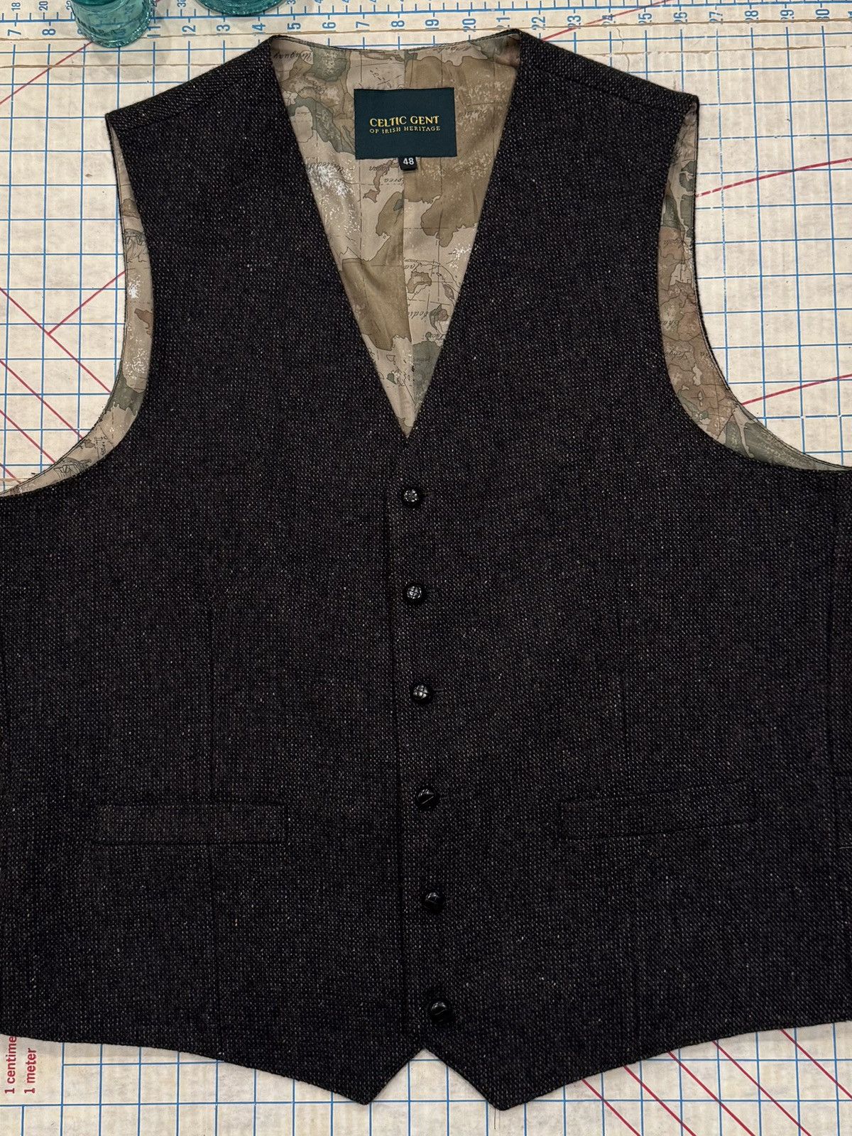 Vintage Celtic Gents of Irish Heritage Tweed Vest Charcoal Grey 48 Size 48R - 2 Thumbnail