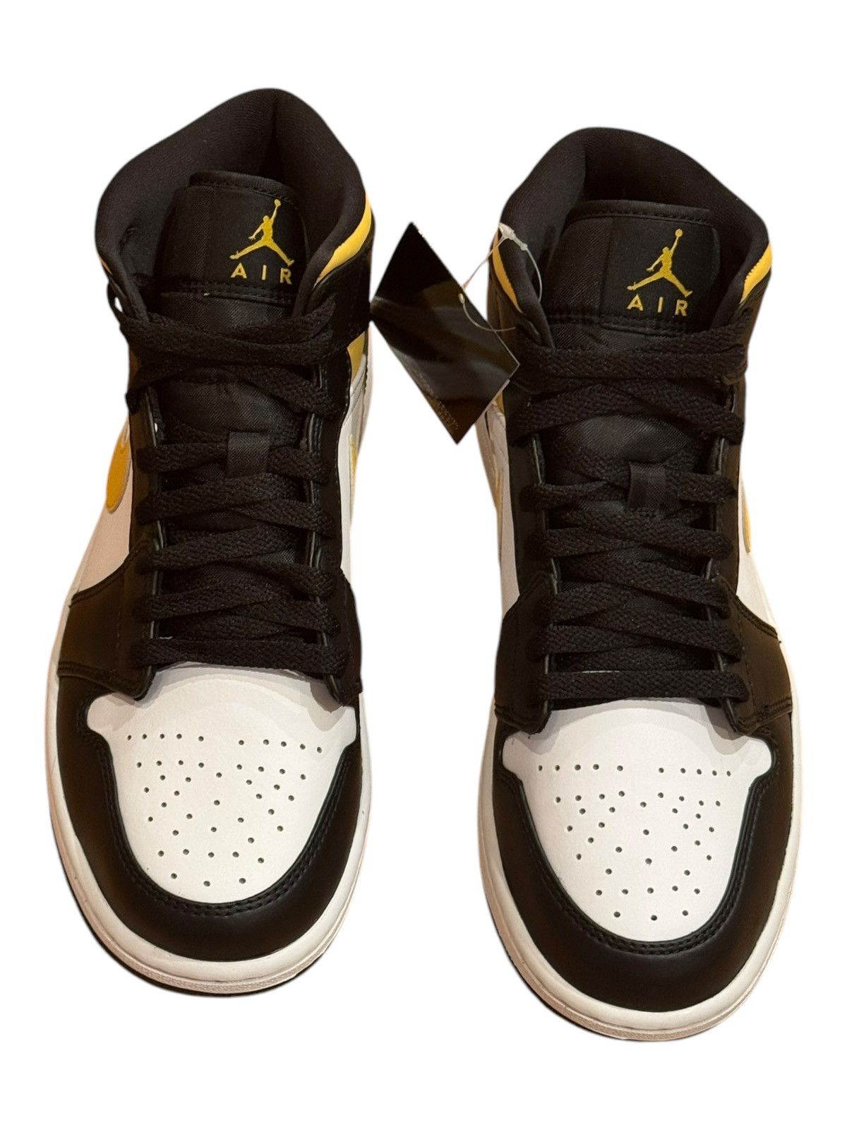 Jordan Brand × Nike Jordan 1 Mid ‘White Pollen Black’ Size US 9 / EU 42 - 3 Thumbnail