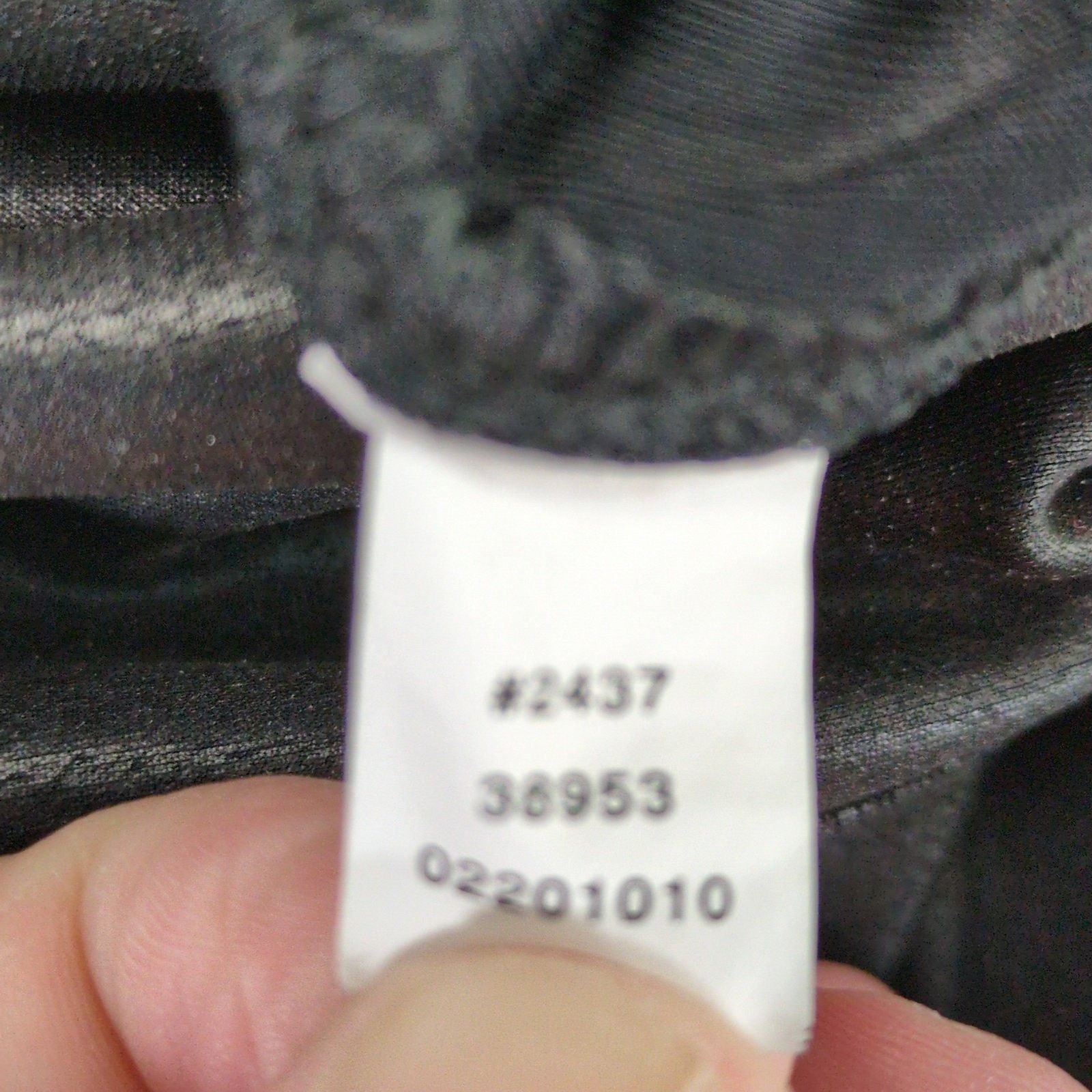 Spanx Spanx Sara Blakely Faux Leather Pebble Texture Black Legging Size 30" / US 8 / IT 44 - 7 Thumbnail