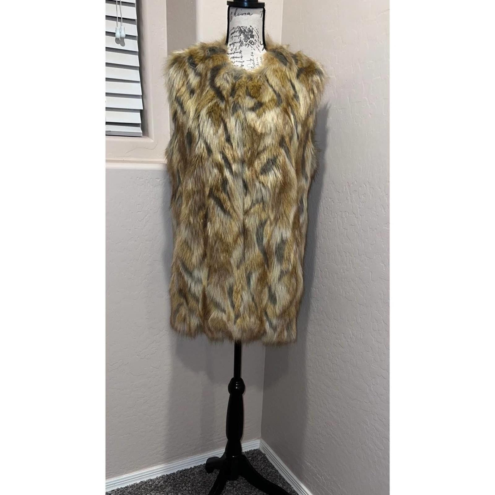 Bernhard Willhelm Cozy Faux Fur Vest Size XL / US 12-14 / IT 48-50 - 1 Thumbnail