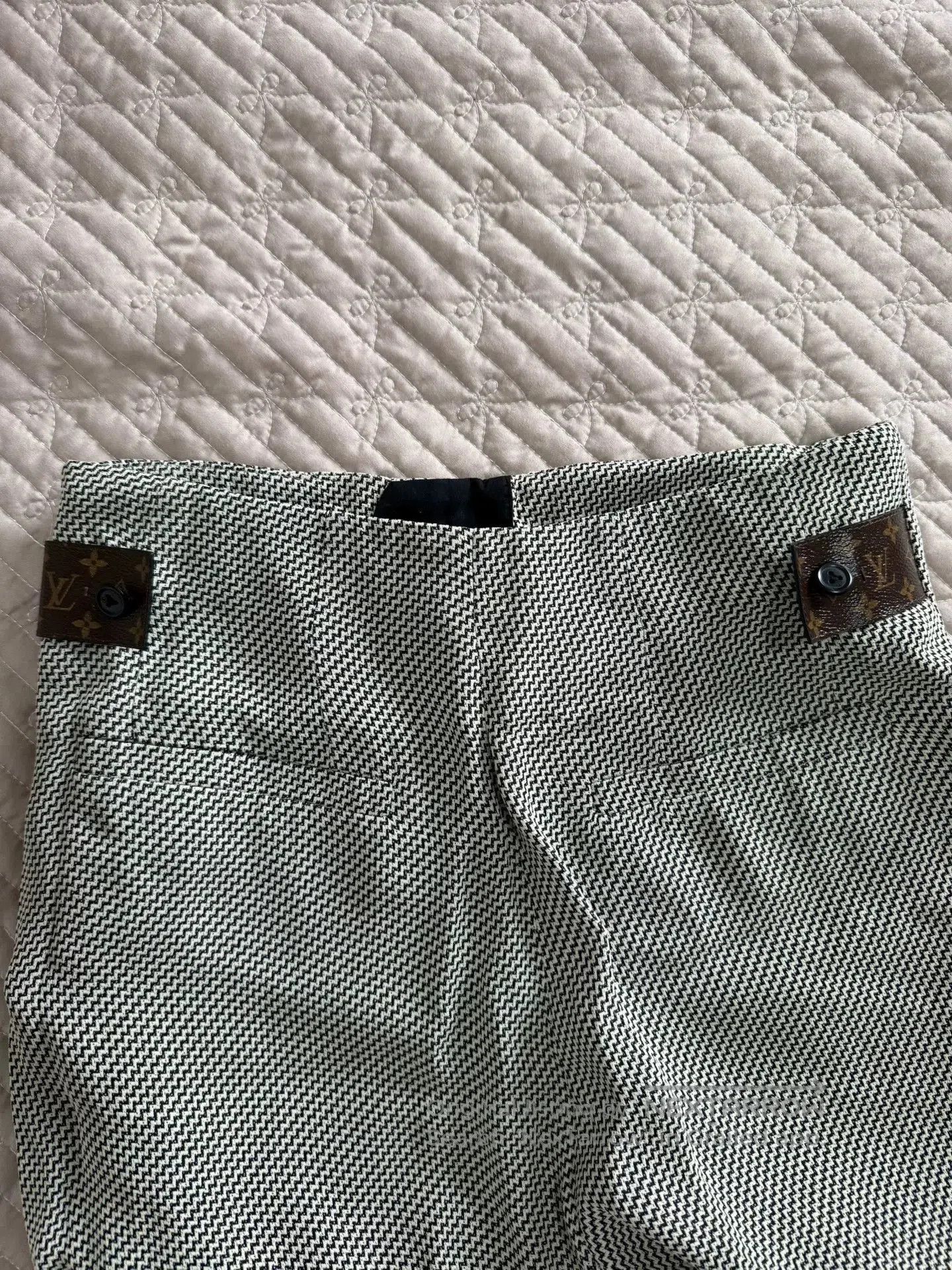 Louis Vuitton Louis Vuitton SS24 High. Size 35" - 3 Thumbnail