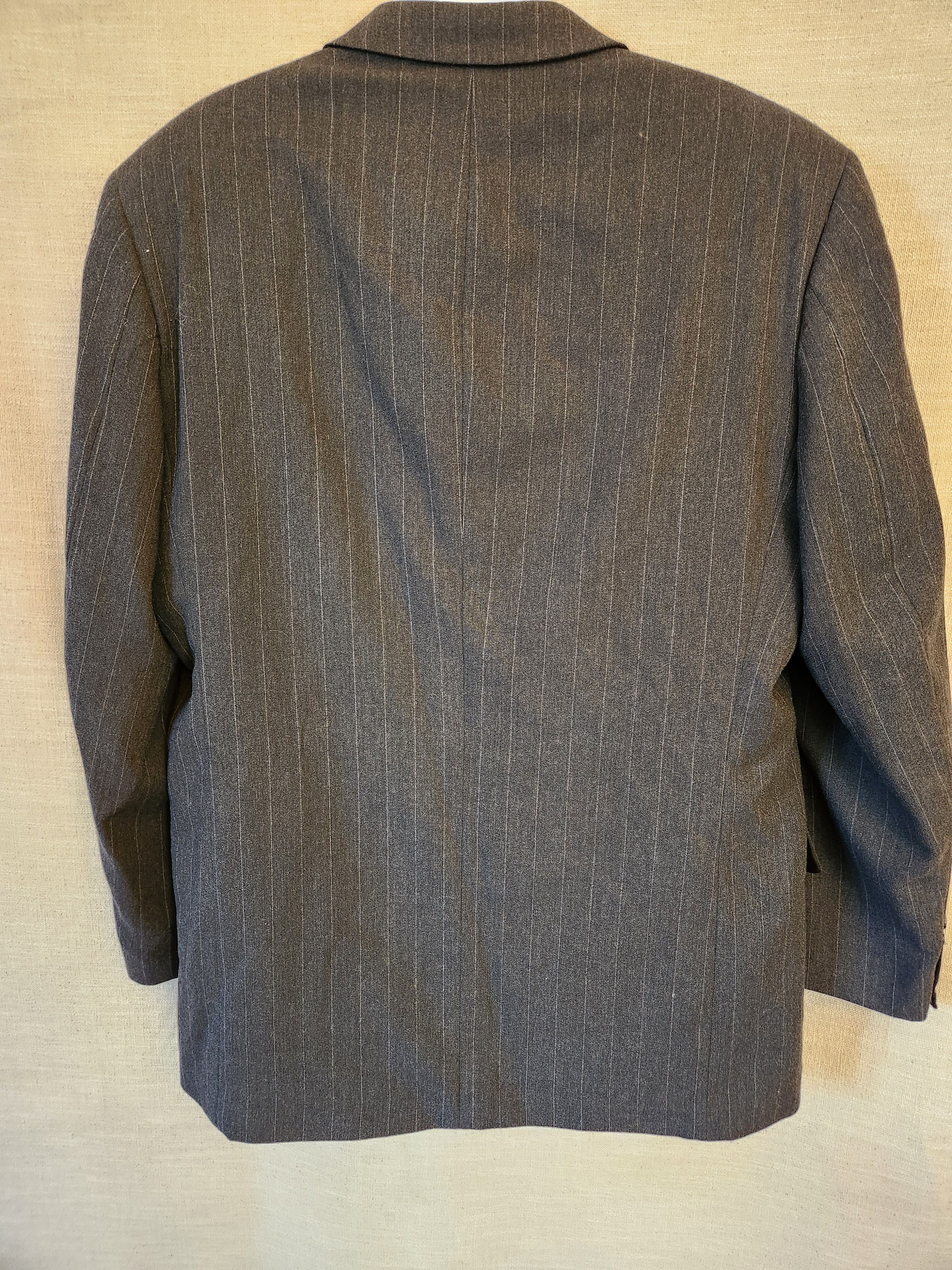Jones New York 100% Wool Double Breast Gray Pinstripe Blazer Size 42L - 2 Thumbnail