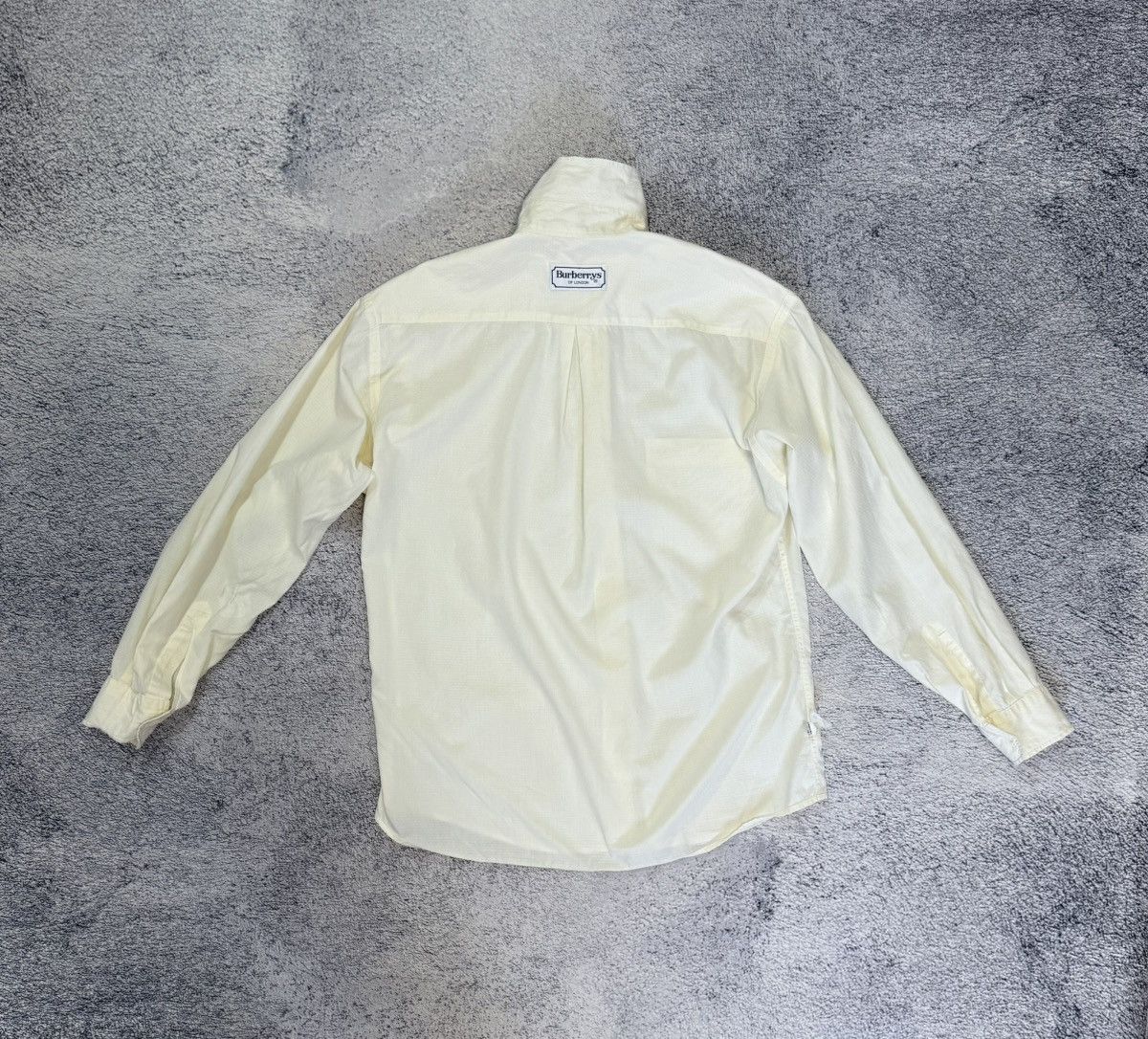 Burberry Burberrys Women Shirt Long Sleeve White Logo Pocket Vintage Size M / US 6-8 / IT 42-44 - 12 Thumbnail