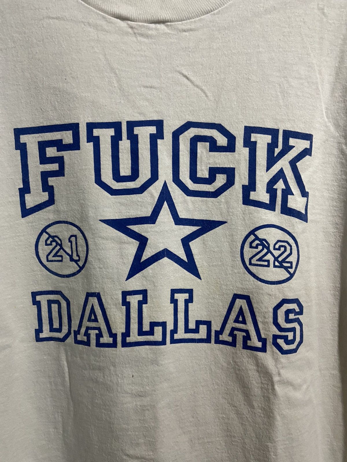 Vintage Vintage parody fuck dallas white t-shirt xl Size US XL / EU 56 / 4 - 2 Thumbnail