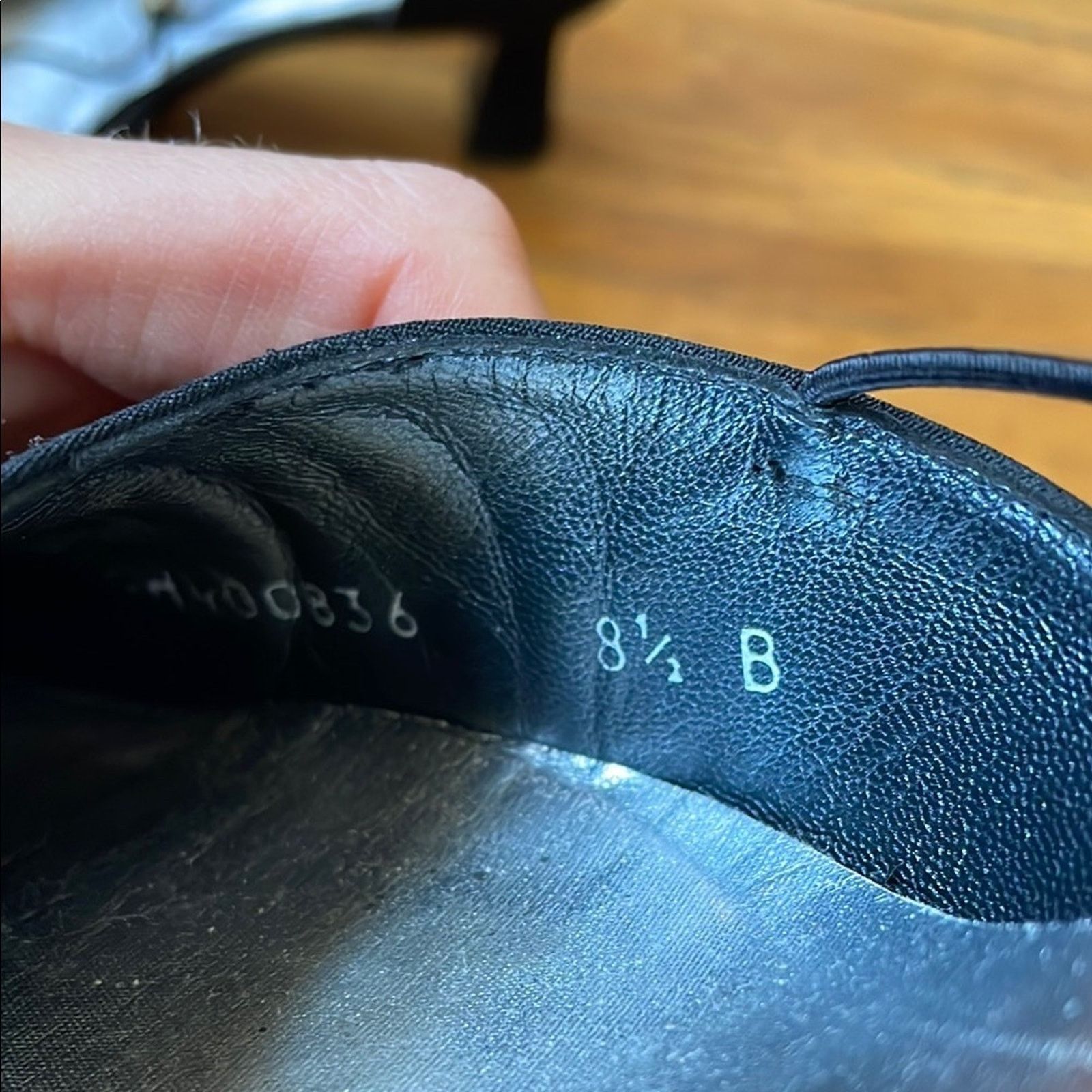 Stuart Weitzman Vintage 2” Stuart Weitzman Black Heels with d'Orsay Style Size US 8.5 / IT 38.5 - 5 Thumbnail