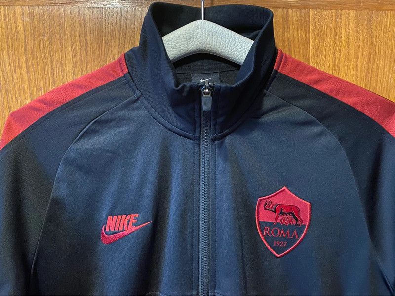 Nike AS Roma quarter-zip Size US M / EU 48-50 / 2 - 3 Thumbnail