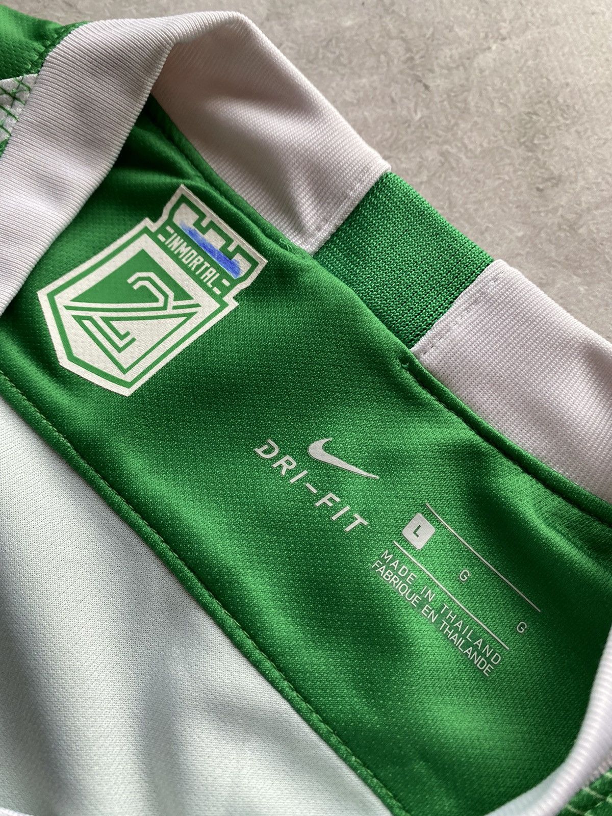 Nike 2019/20 Nike Atletico Nacional Home Football Soccer Jersey Size US L / EU 52-54 / 3 - 9 Thumbnail