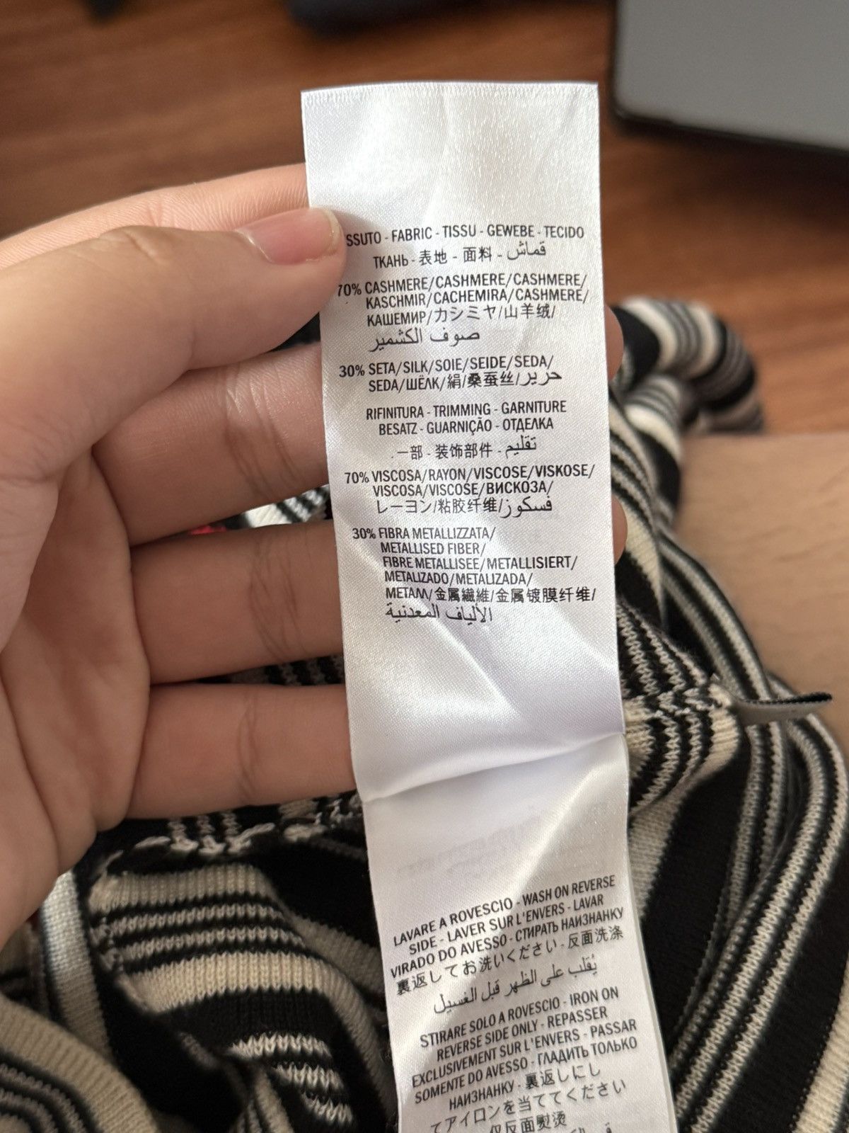 Gucci Gucci Blind For Love Sweater Size S / US 4 / IT 40 - 13 Thumbnail