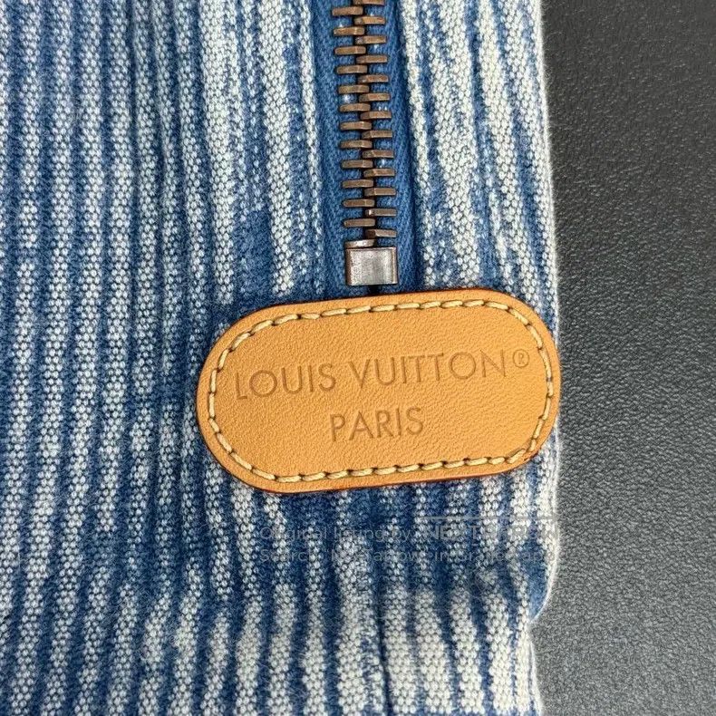Louis Vuitton Louis Vuitton Blue Corduroy Leather Label Trousers Size US 40 / EU 56 - 7 Thumbnail