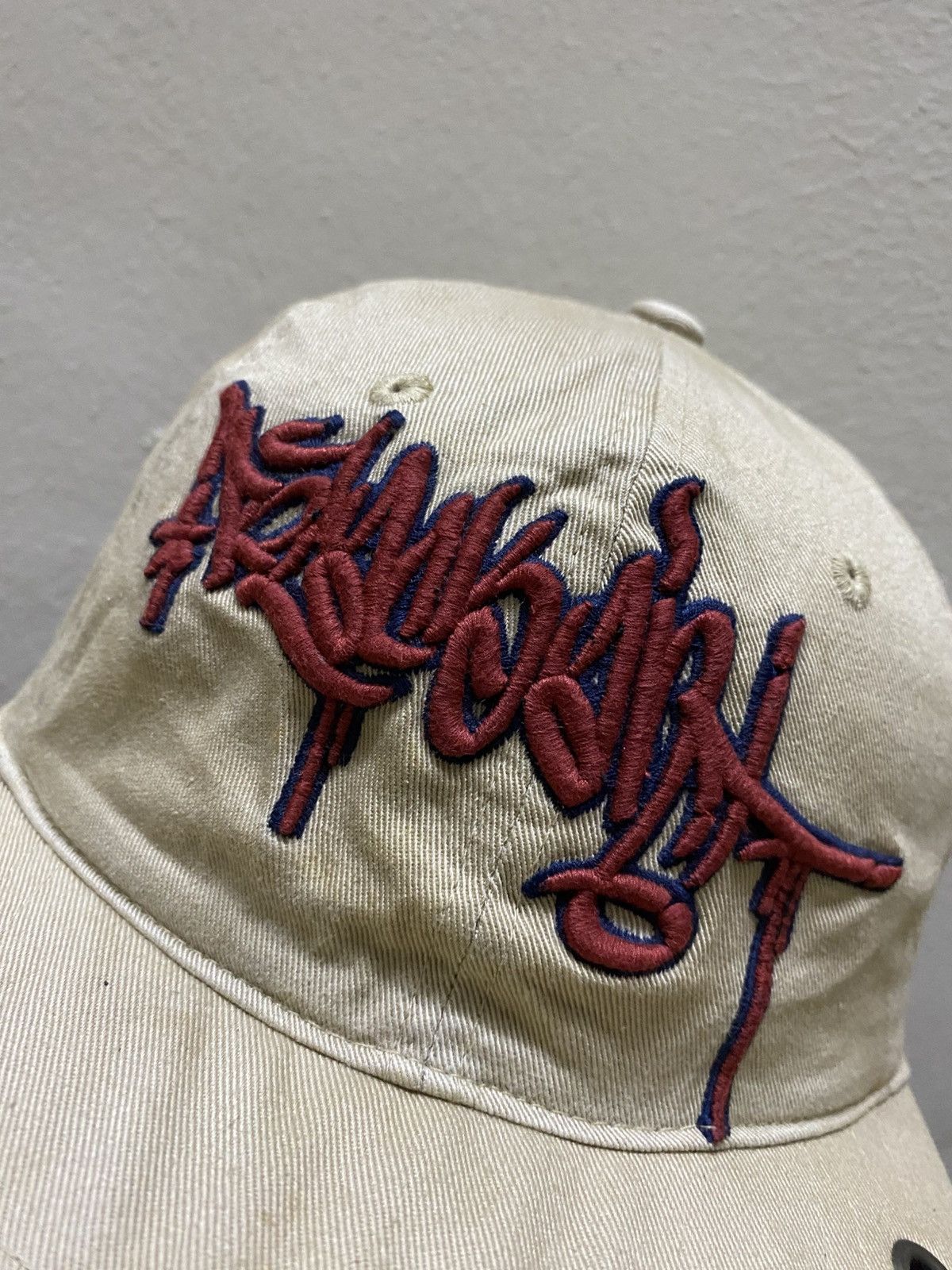 If Six Was Nine 2000s Distressed Gothic Hat Size ONE SIZE - 2 Thumbnail