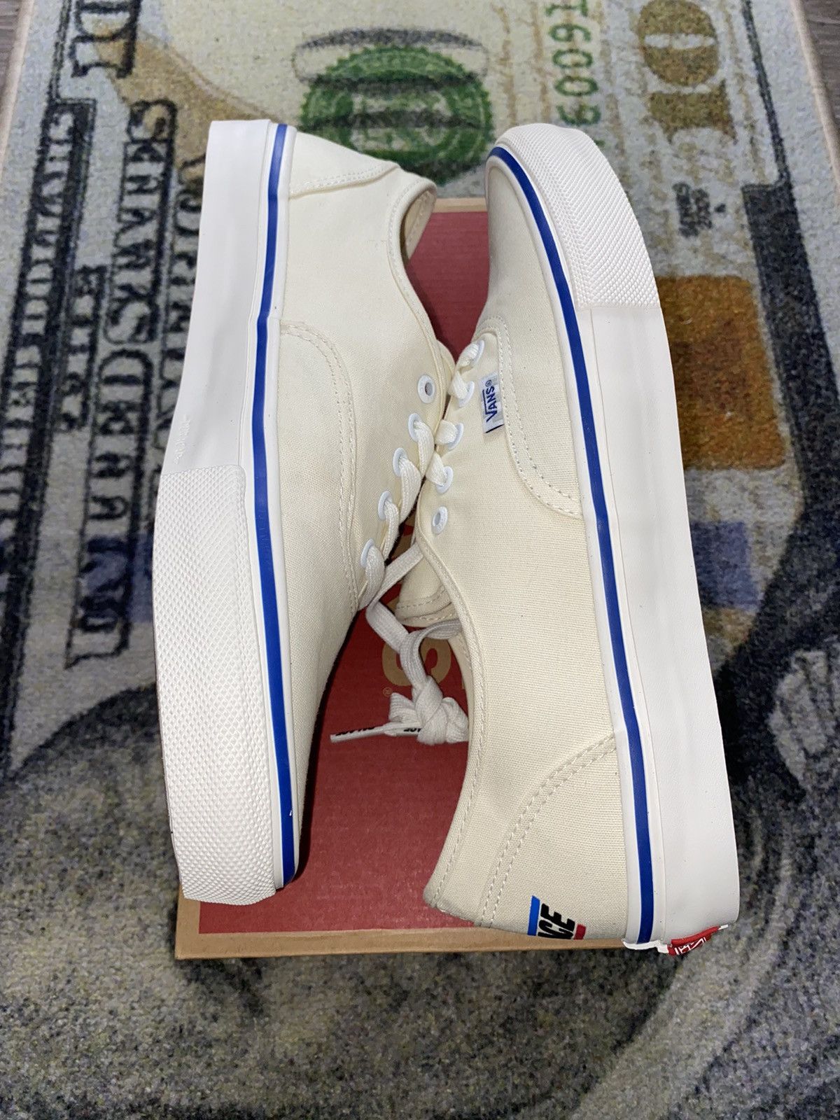 Palace Palace Vans Skate Authentic Classic White Size US 11 / EU 44 - 5 Thumbnail