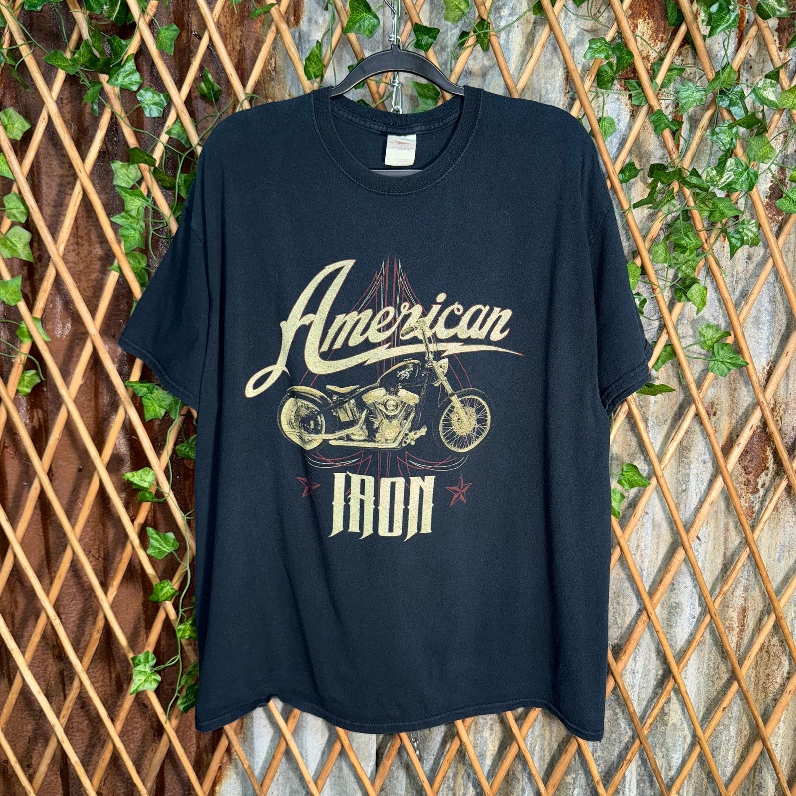 Vintage Vintage Y2K American iron motorcycle biker WCC 2000s t-shirt Size US XL / EU 56 / 4 - 1 Thumbnail
