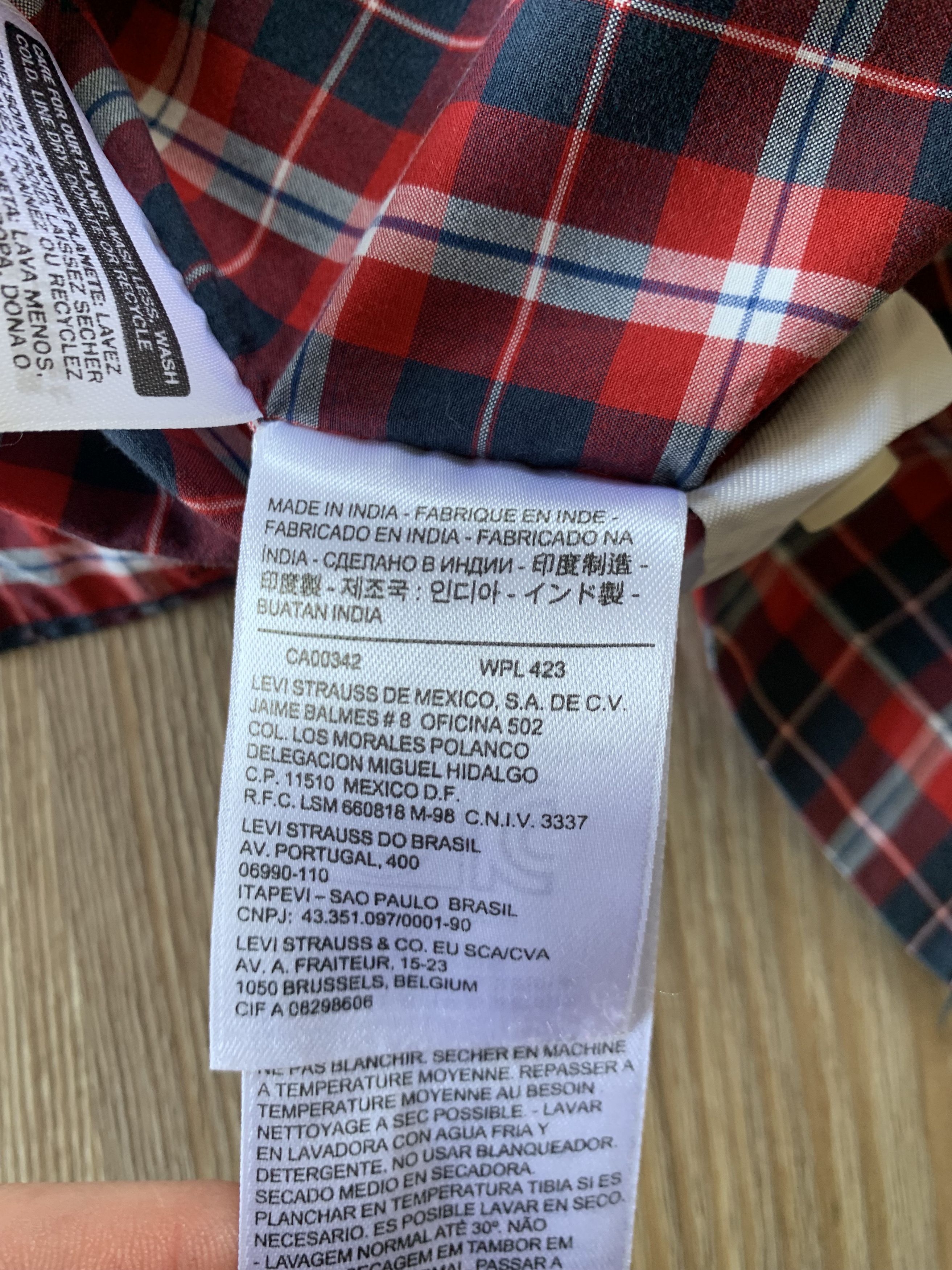 Levi's Levi's Standard Fit Long Sleeve Plaid Shirt Size US M / EU 48-50 / 2 - 5 Thumbnail