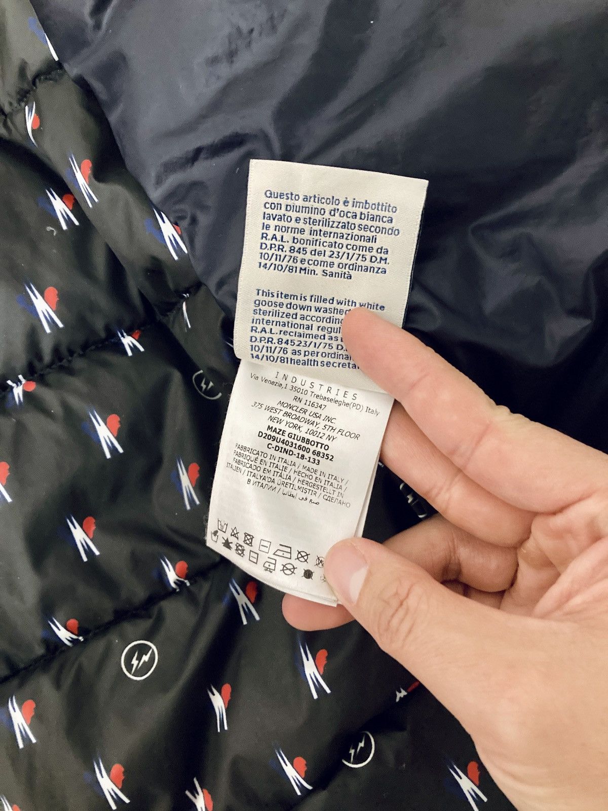 Fragment Design × Moncler Moncler Genius x Hiroshi Fujiwara Fragment GooseDown Jacket Size US S / EU 44-46 / 1 - 17 Thumbnail