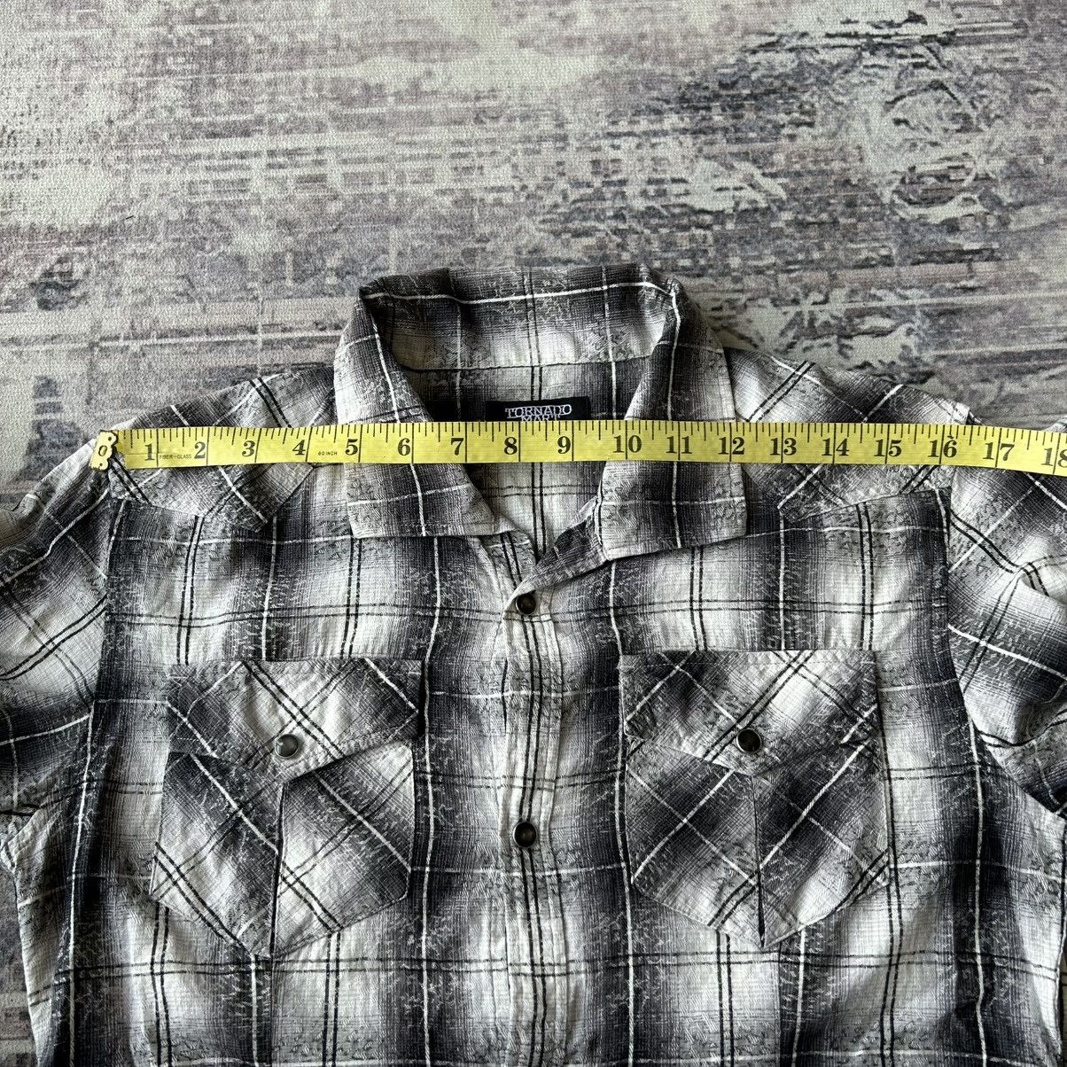 Tornado Mart Tornado Mart Stripe Button Up Size US L / EU 52-54 / 3 - 11 Thumbnail