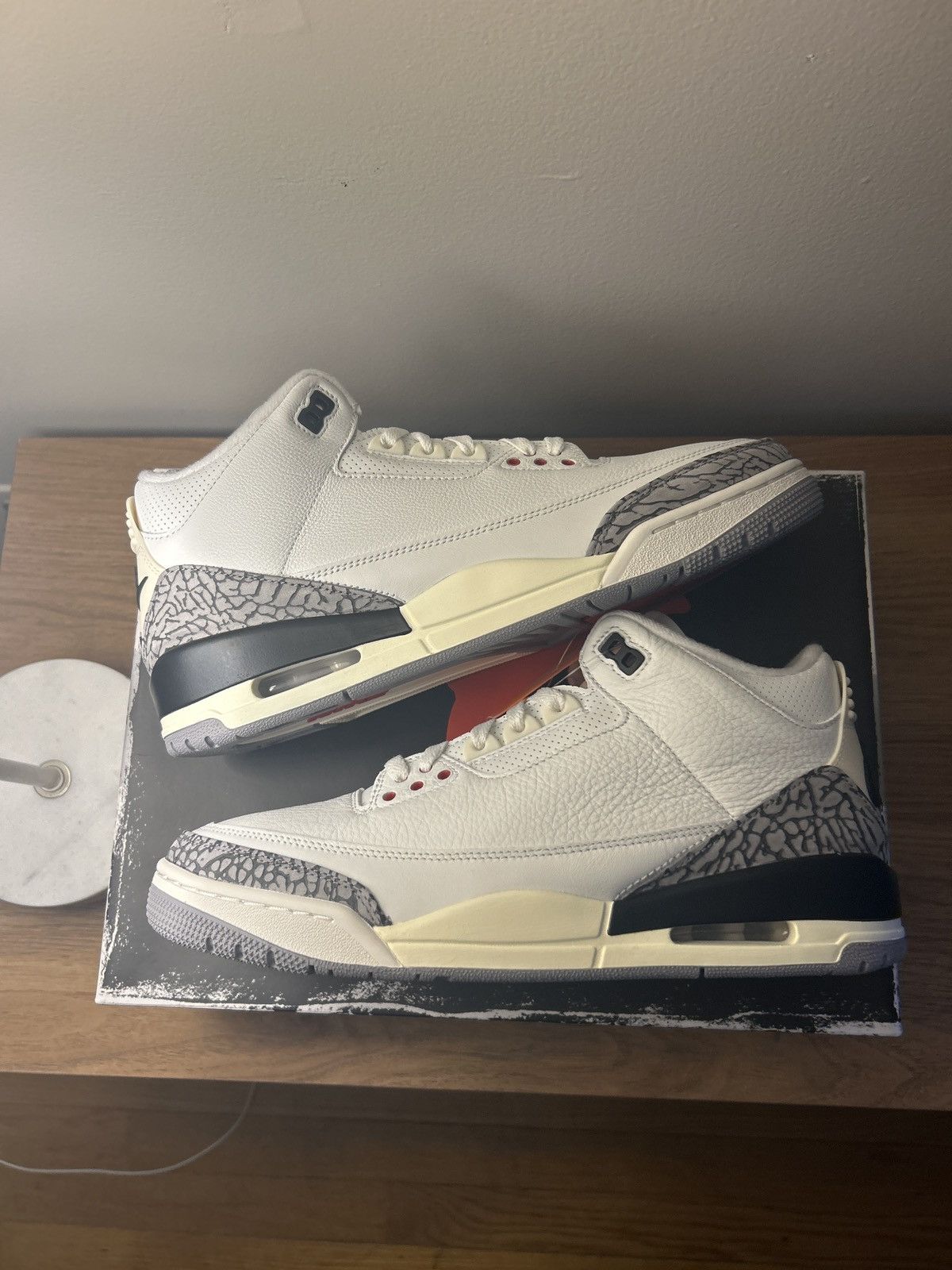 Jordan Brand Jordan 3 White Cement reimagined Size US 10.5 / EU 43-44 - 2 Thumbnail