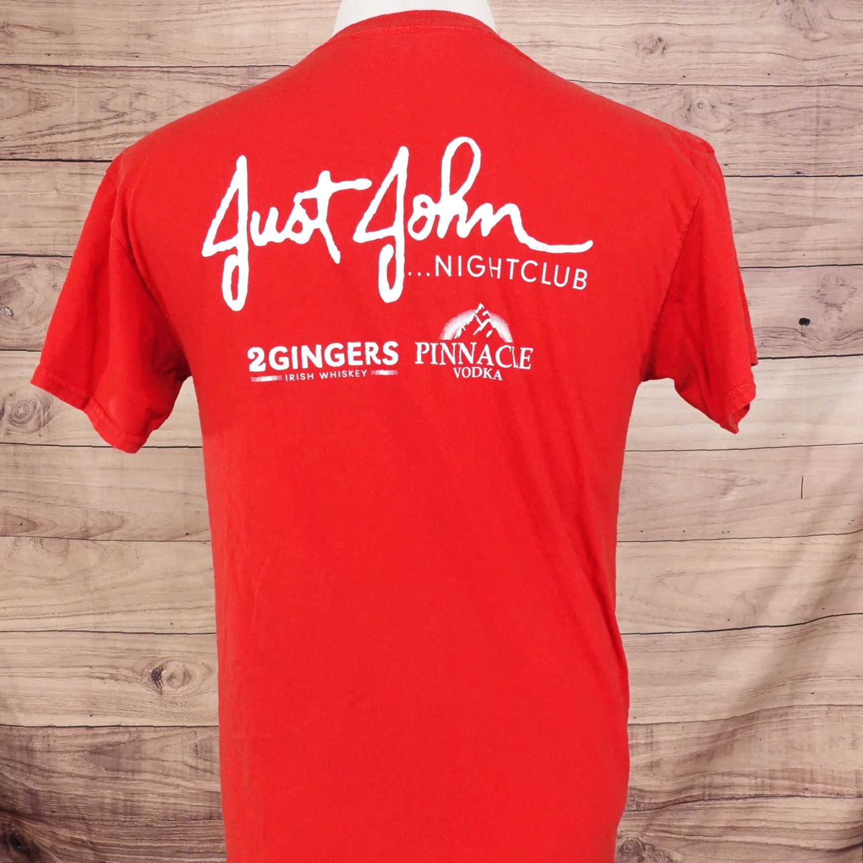 Vintage VINTAGE JUST JOHN Night Club T-Shirt Adult Medium Red Solid 90s Unisex Size US M / EU 48-50 / 2 - 3 Thumbnail