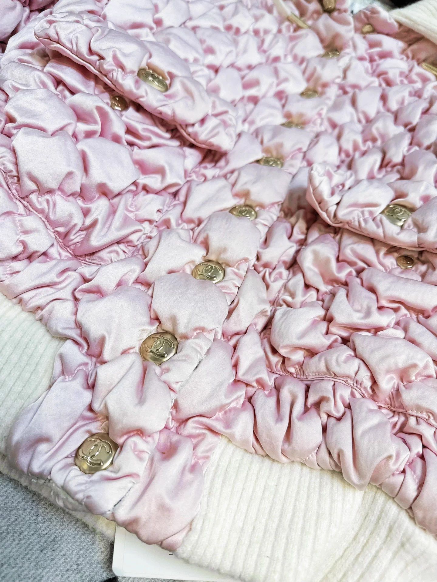 Chanel Chanel 22N Coco neige Pink Puffer 36 Size XS / US 0-2 / IT 36-38 - 4 Thumbnail