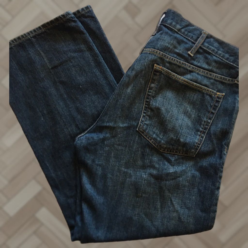 Old Navy Old Navy Jeans Men’s 38x30 Straight Denim Blue Regular Mid Rise 5-Pocket Zip Machine Washable Size US 38 / EU 54 - 1 Thumbnail
