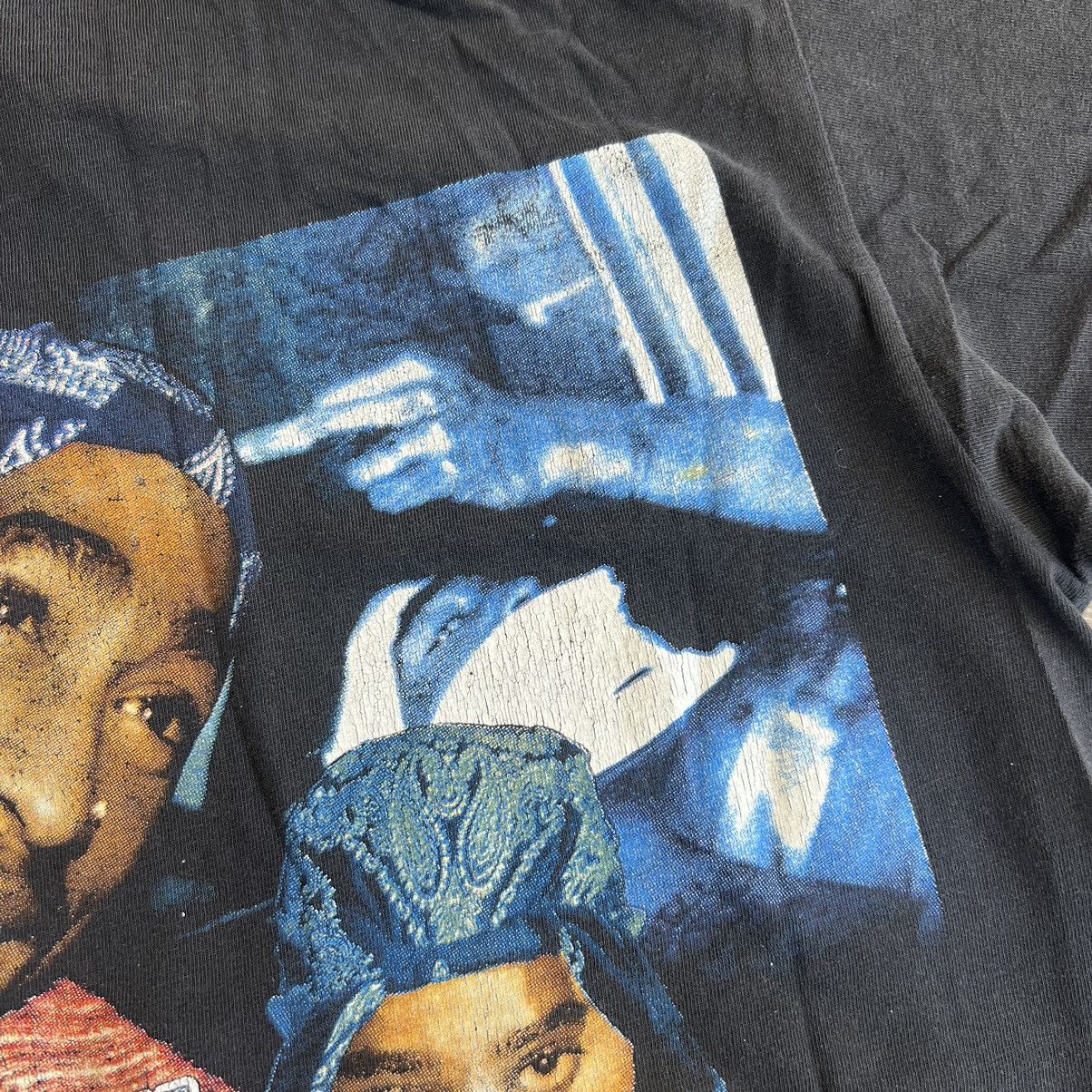 Rap Tees 90s Tupac Rap Tee faded thrashed Size US L / EU 52-54 / 3 - 12 Thumbnail