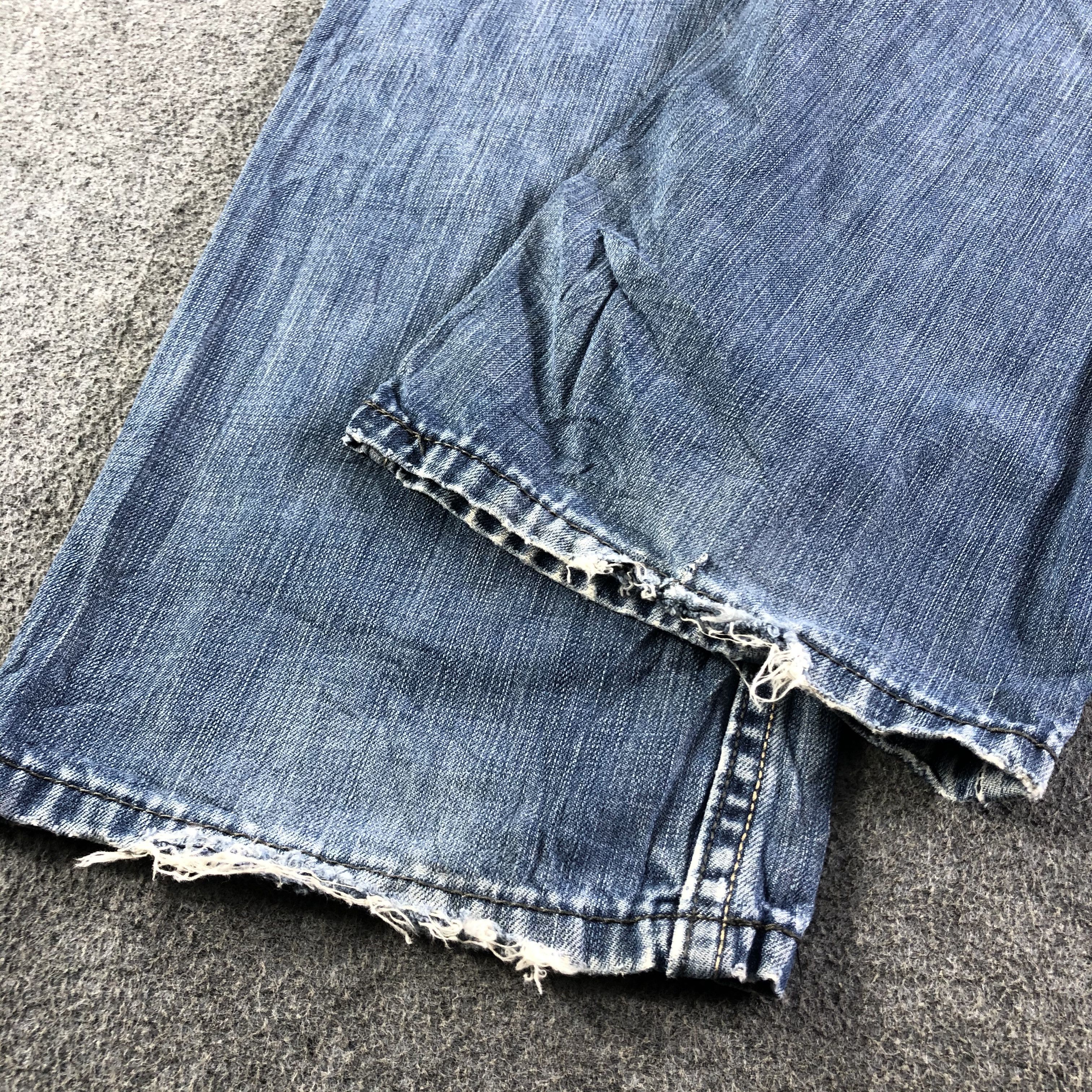 Levi's Vintage Blue Wash Levis 514 Jeans-J4175 Size US 35 - 6 Thumbnail