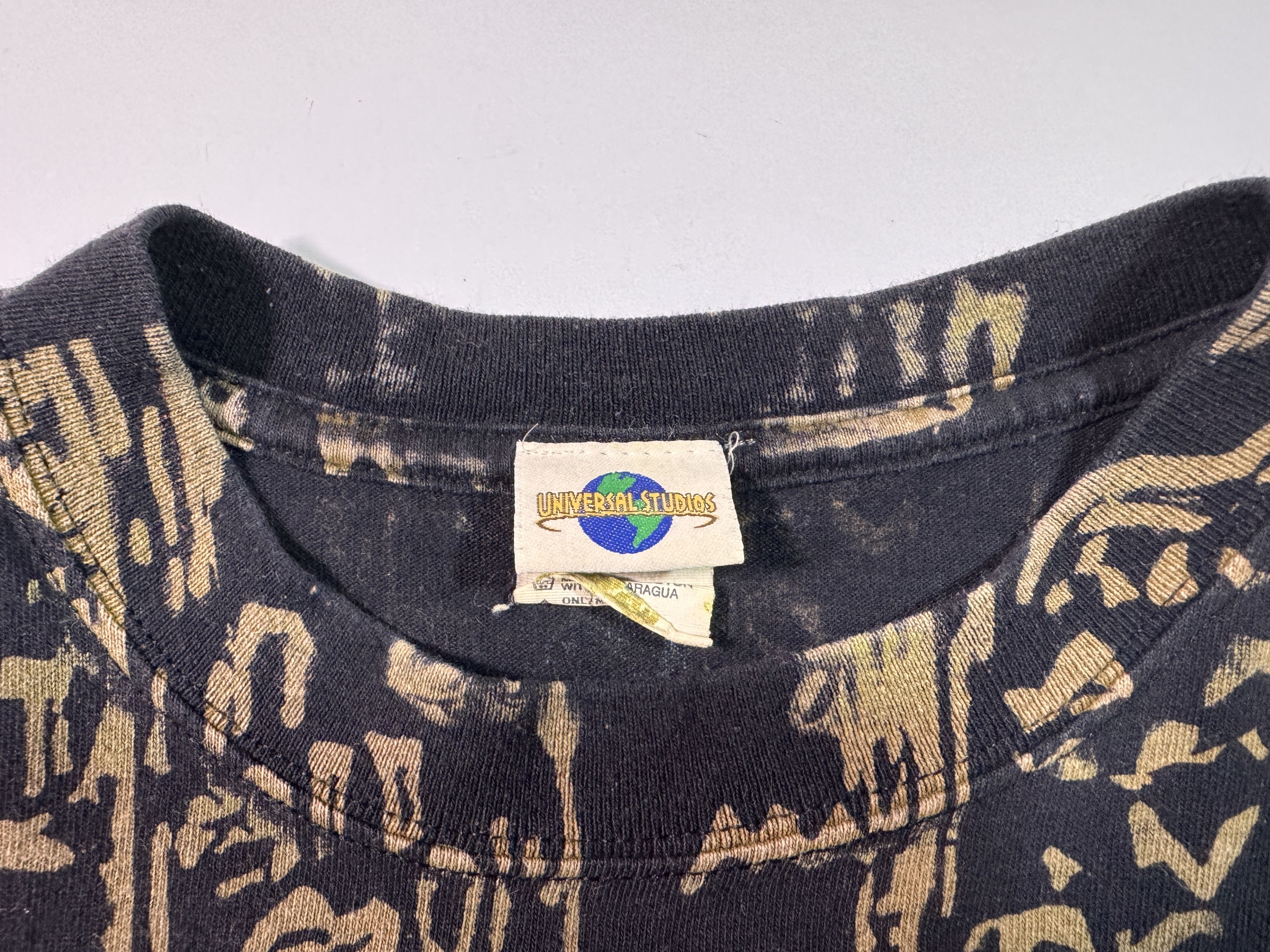 Liquid Blue Vintage 2005 Liquid Blue Pharaoh Skull All-Over Print Size US L / EU 52-54 / 3 - 7 Thumbnail